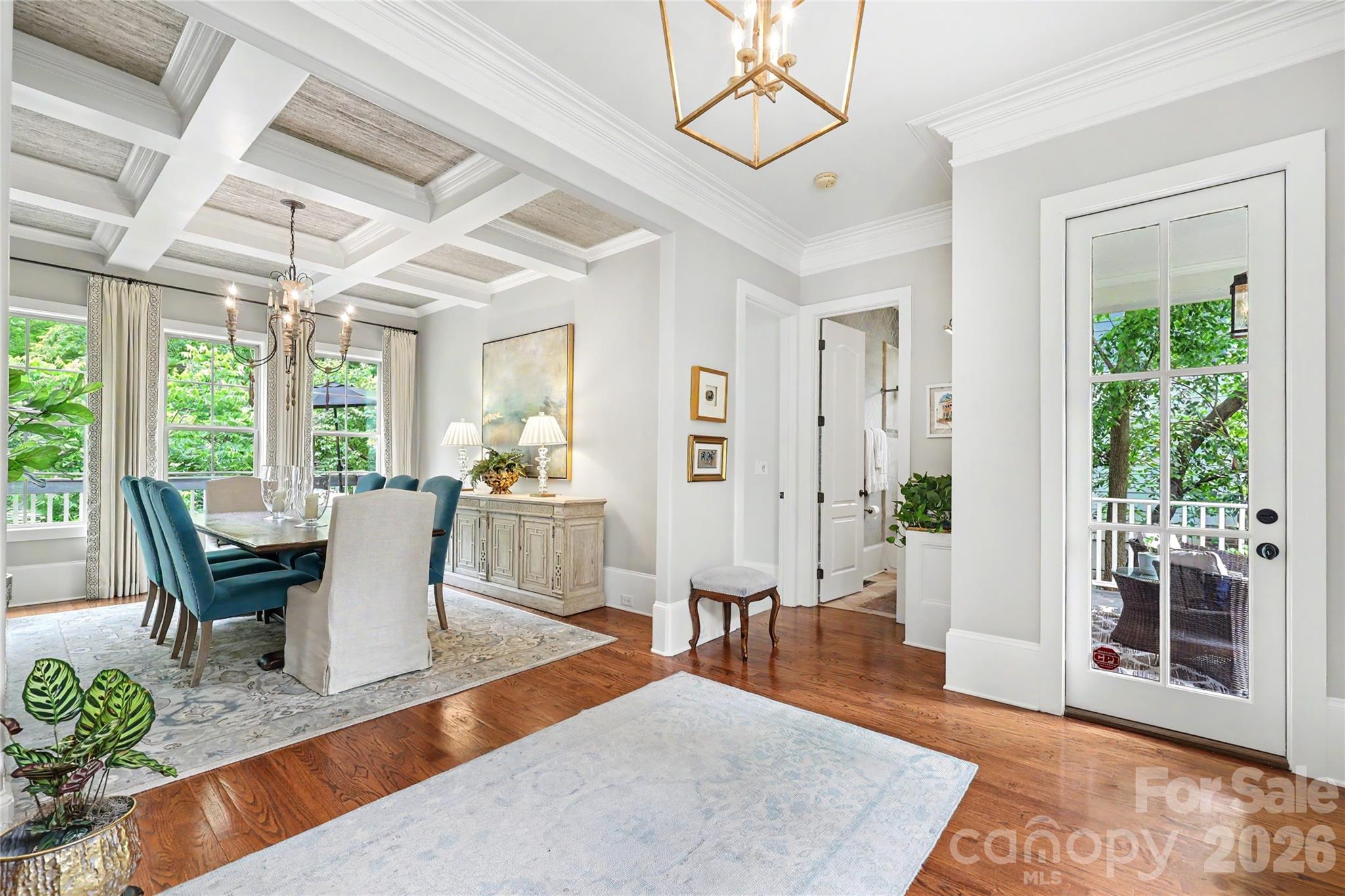 1908 Nassau Boulevard — Charlotte