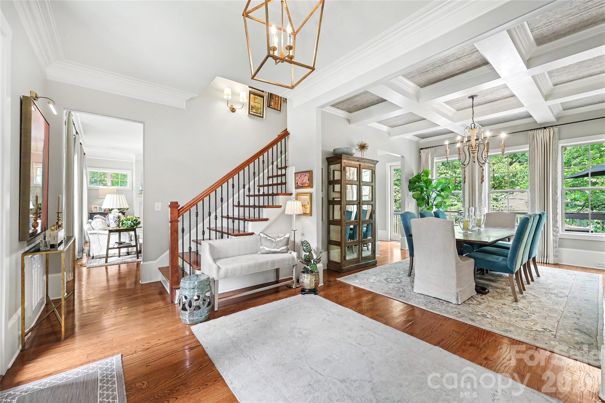 1908 Nassau Boulevard — Charlotte