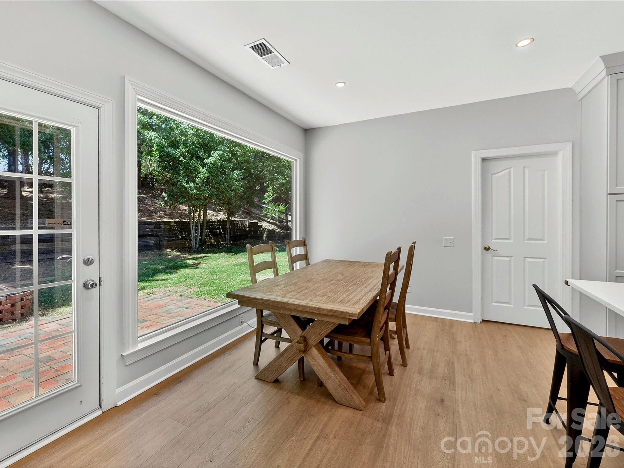 620 Meadow Lake Drive — Matthews