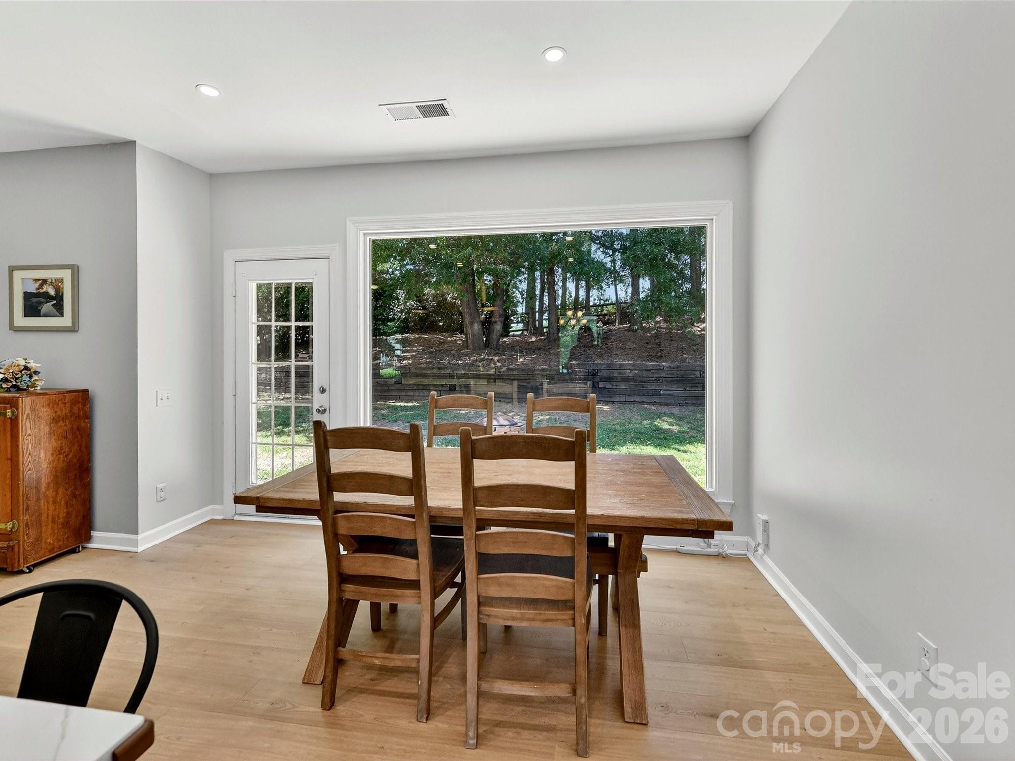 620 Meadow Lake Drive — Matthews