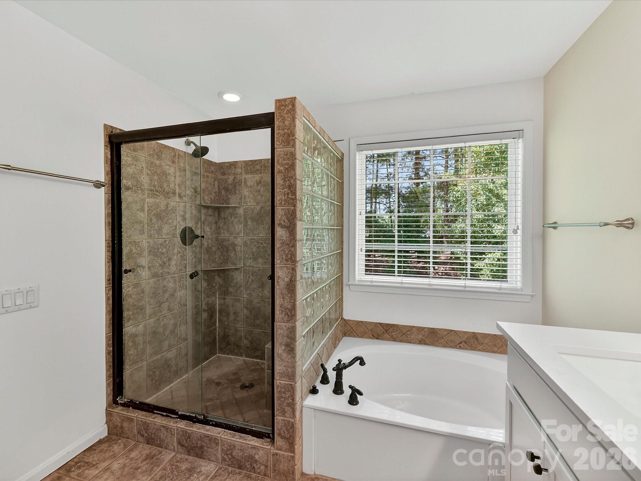 620 Meadow Lake Drive — Matthews