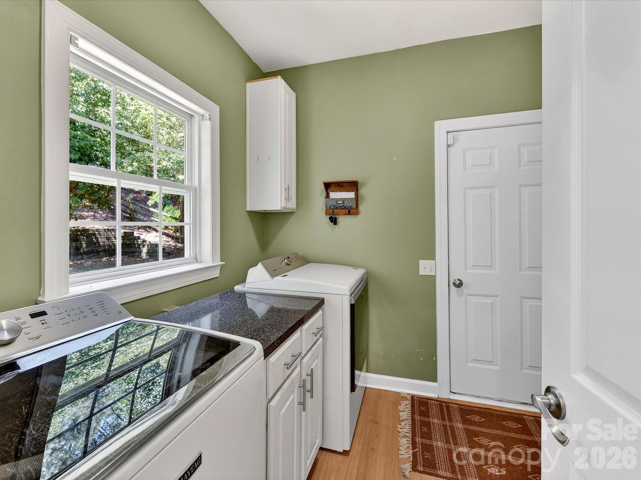 620 Meadow Lake Drive — Matthews