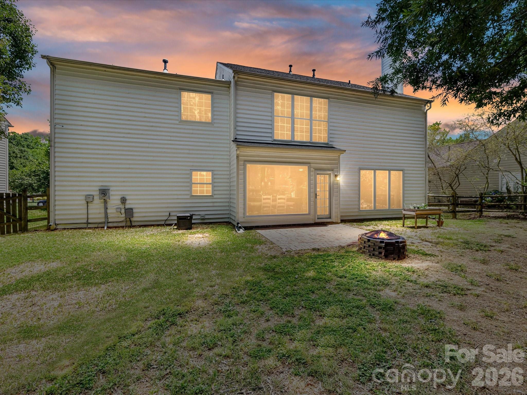 620 Meadow Lake Drive — Matthews
