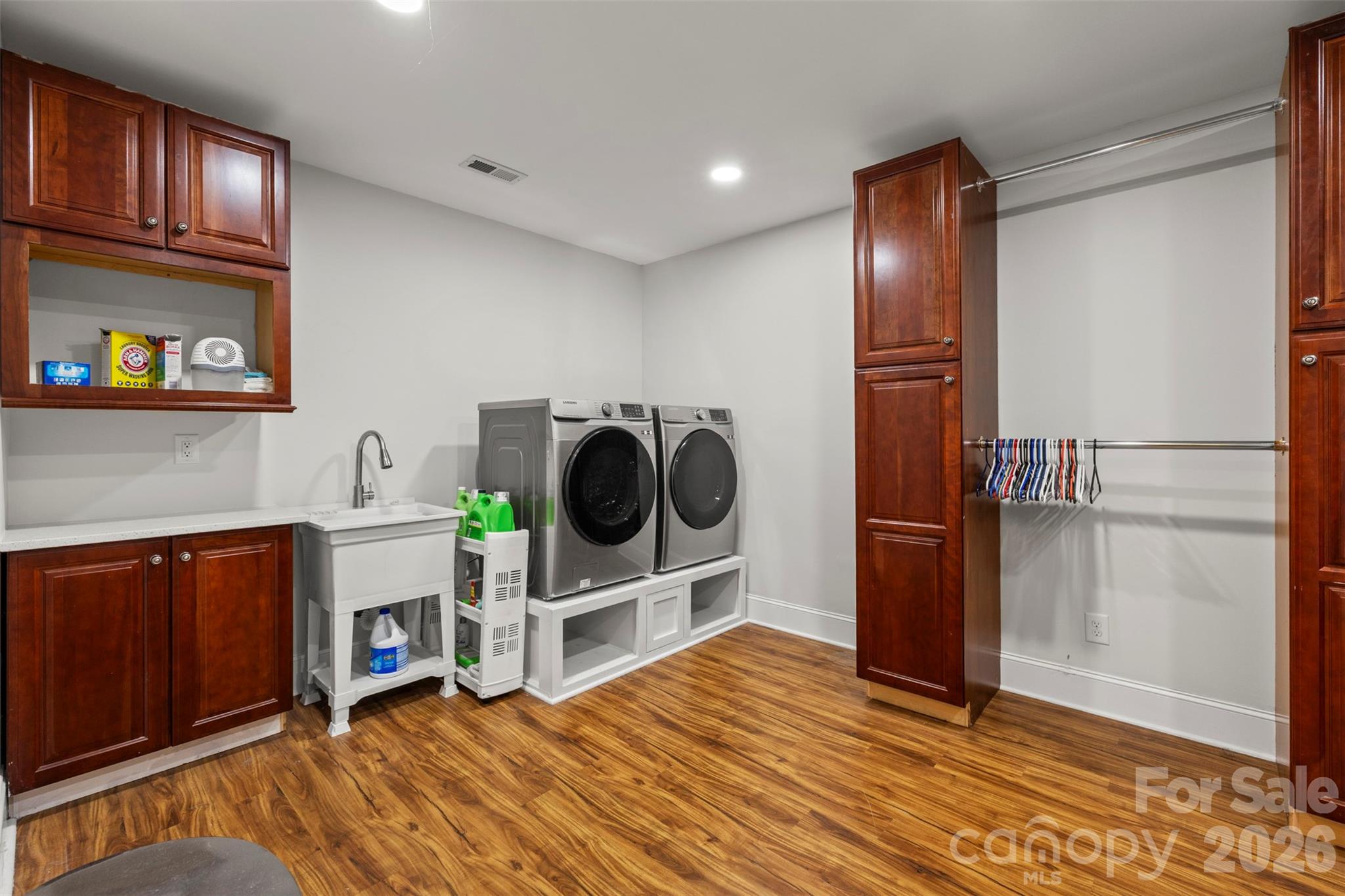 7653 Juniper Lane — Denver