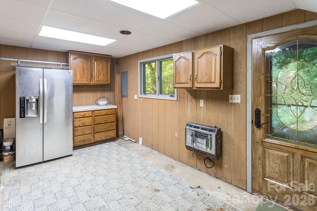 1126 Scenic Circle — Waynesville