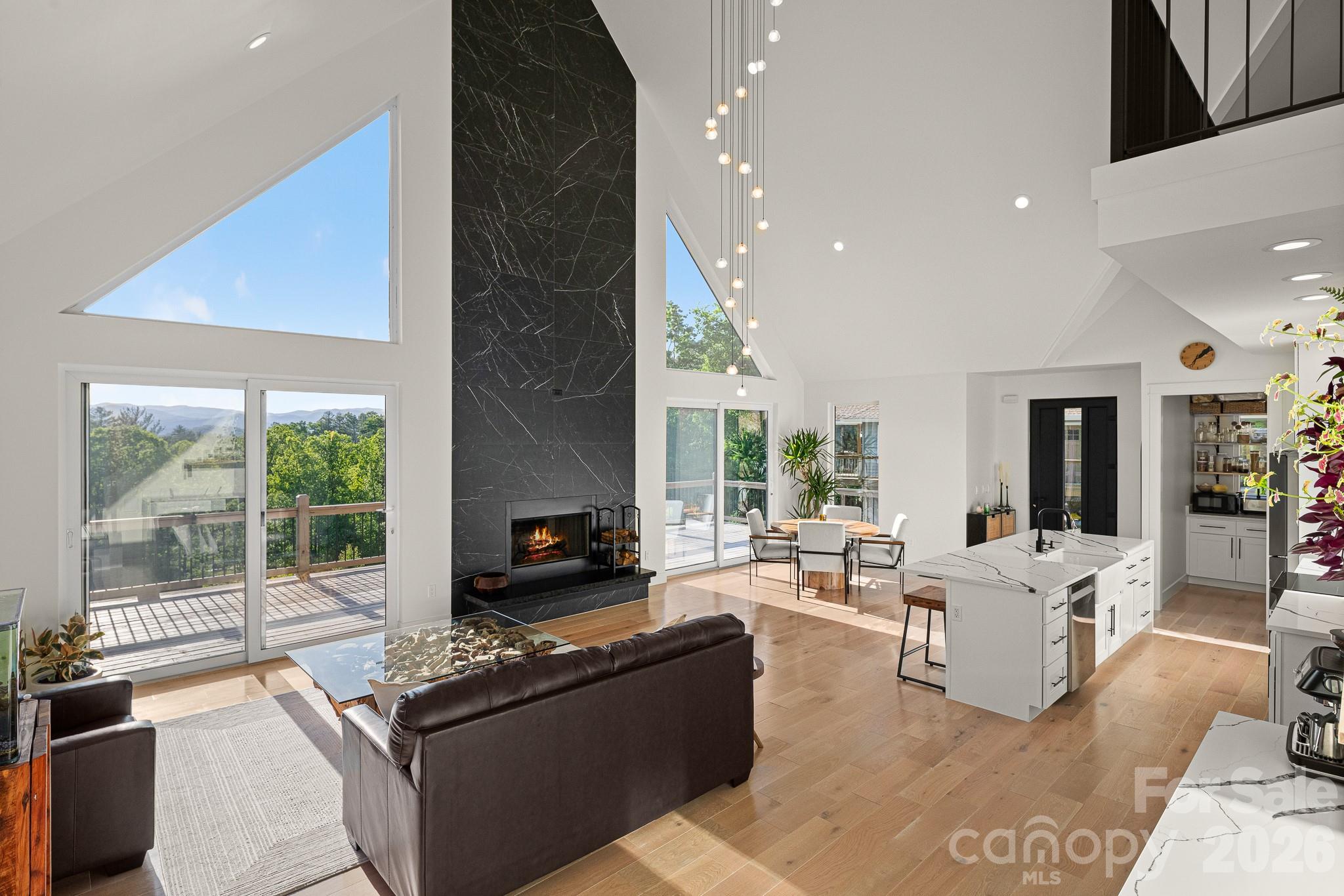 96 Crystal Lake Drive — Hendersonville