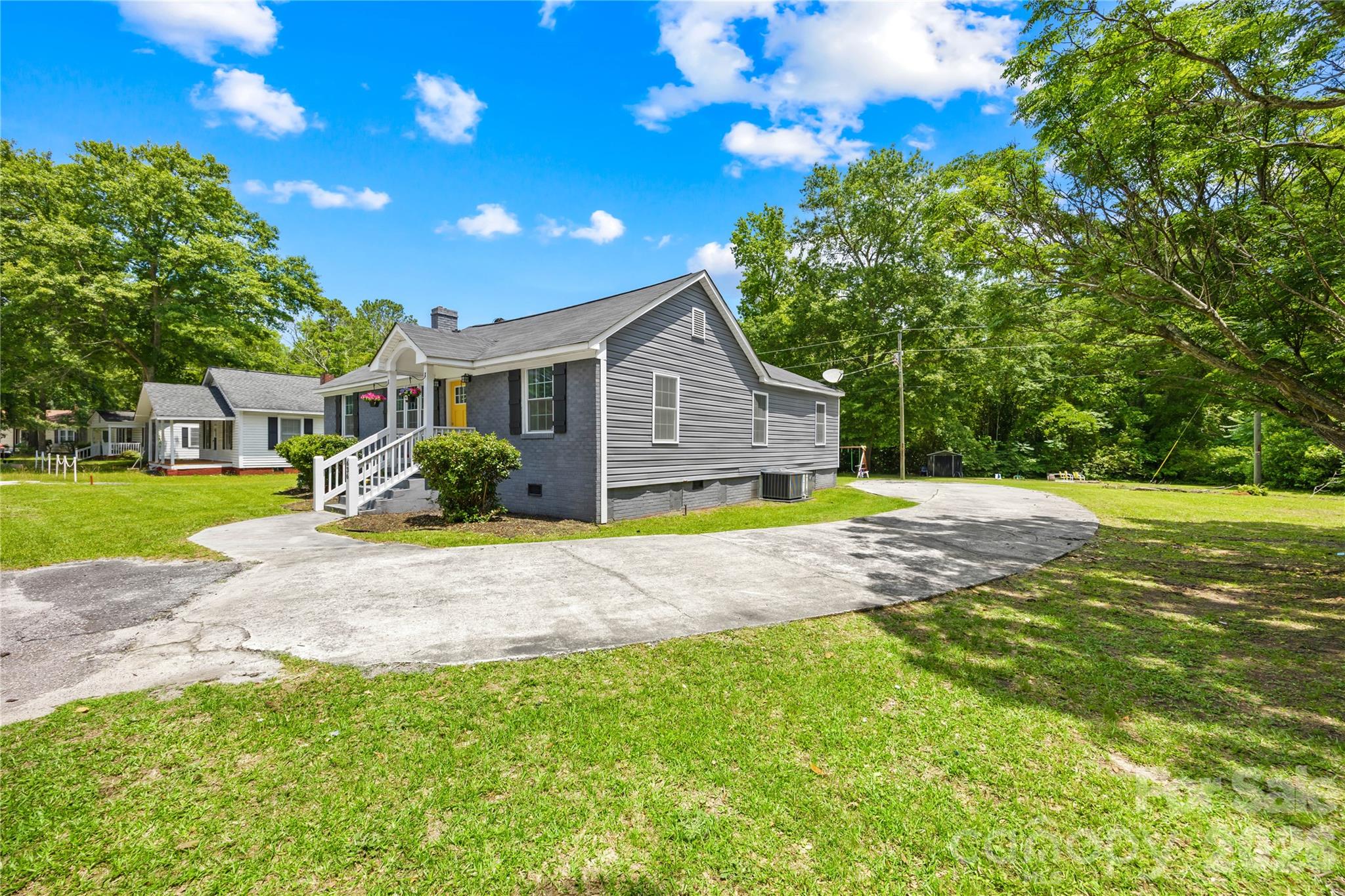 636 Hart Street — Heath Springs