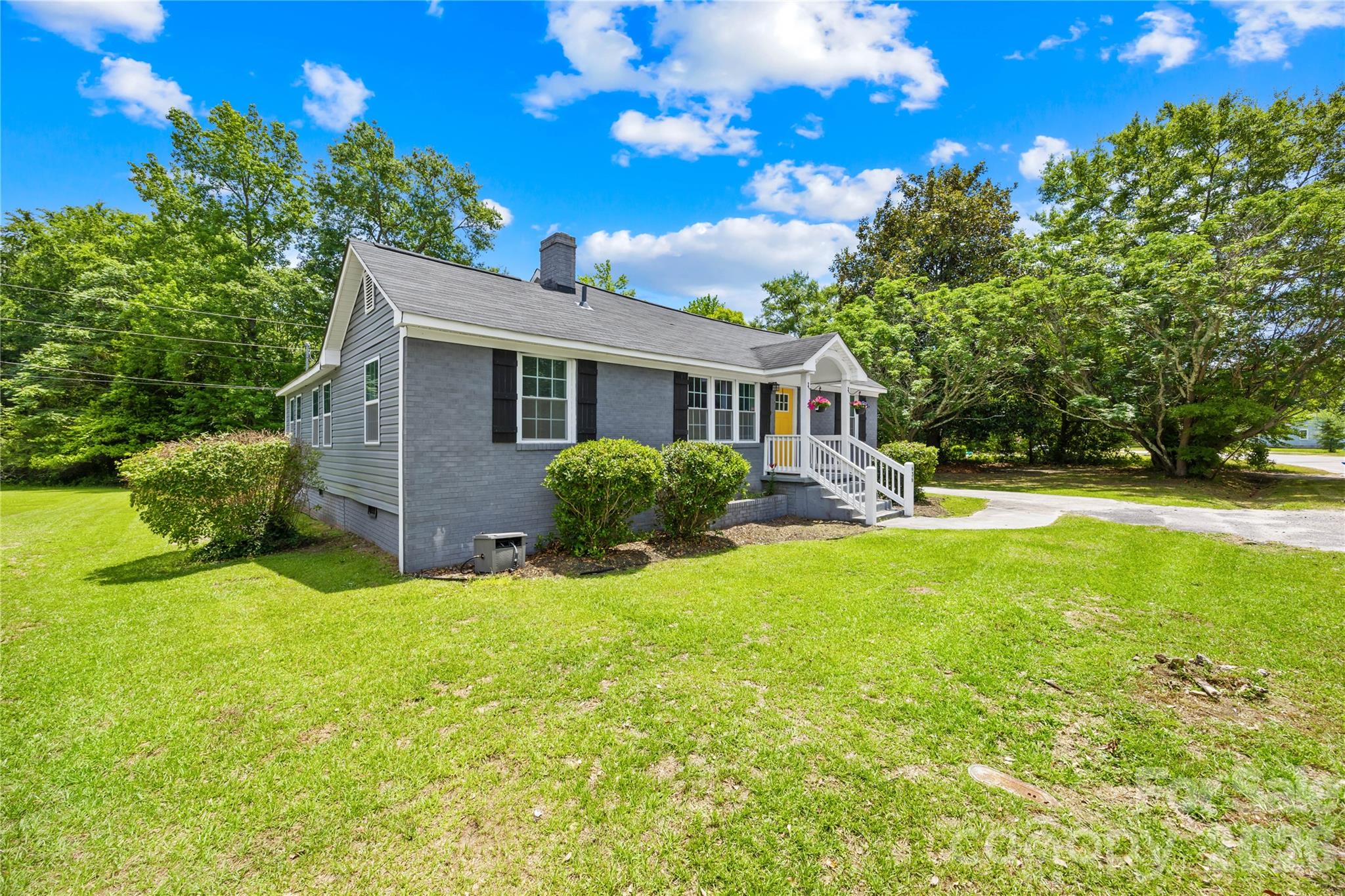 636 Hart Street — Heath Springs