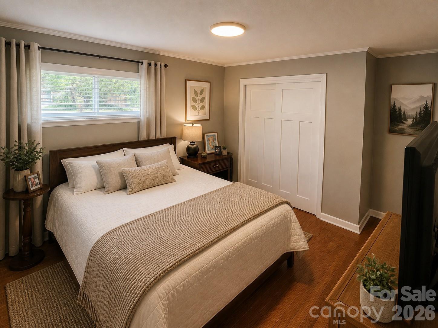 492 14th Avenue Drive NE — Hickory
