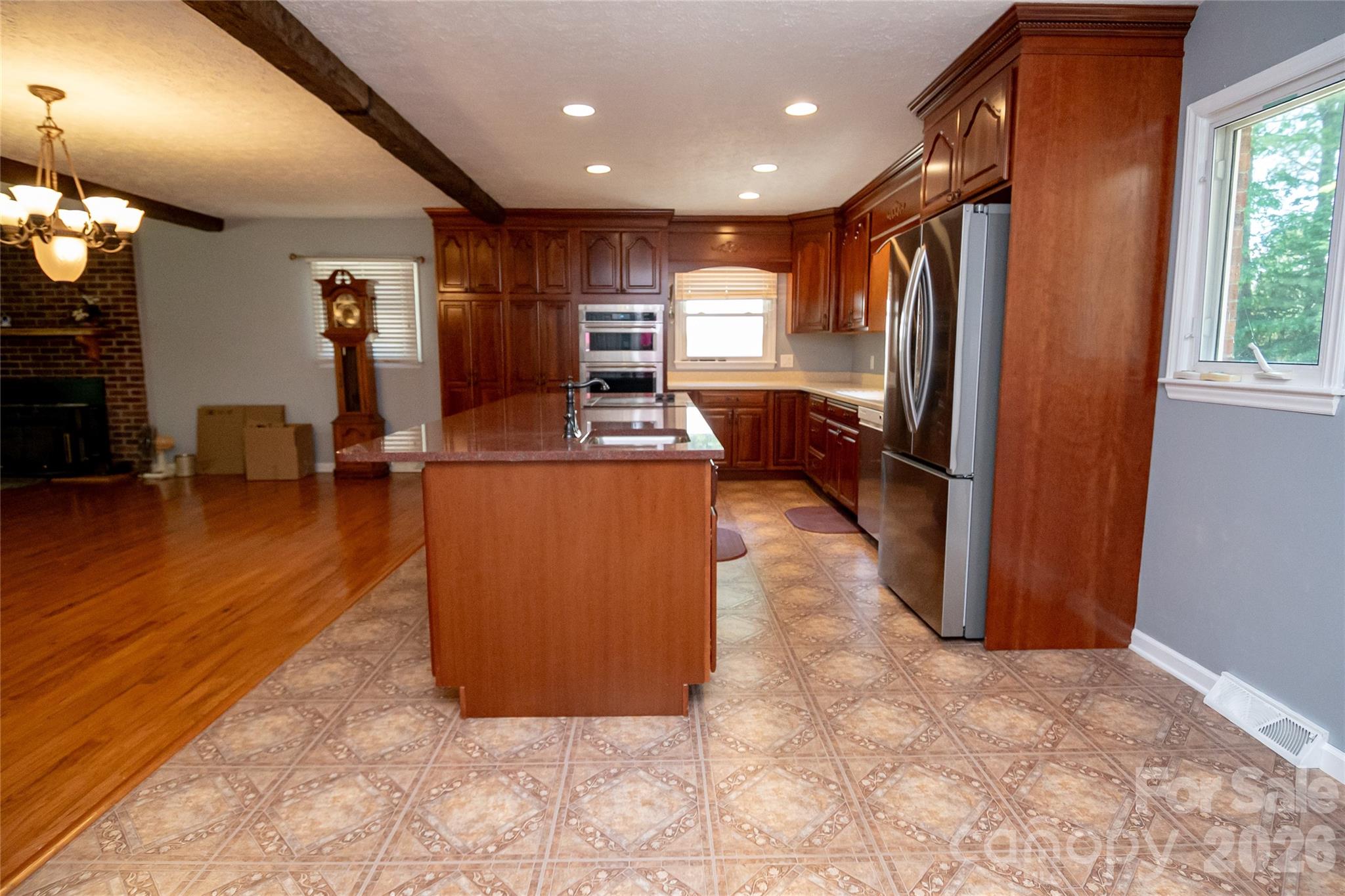 1542 Hwy 226 Highway — Casar