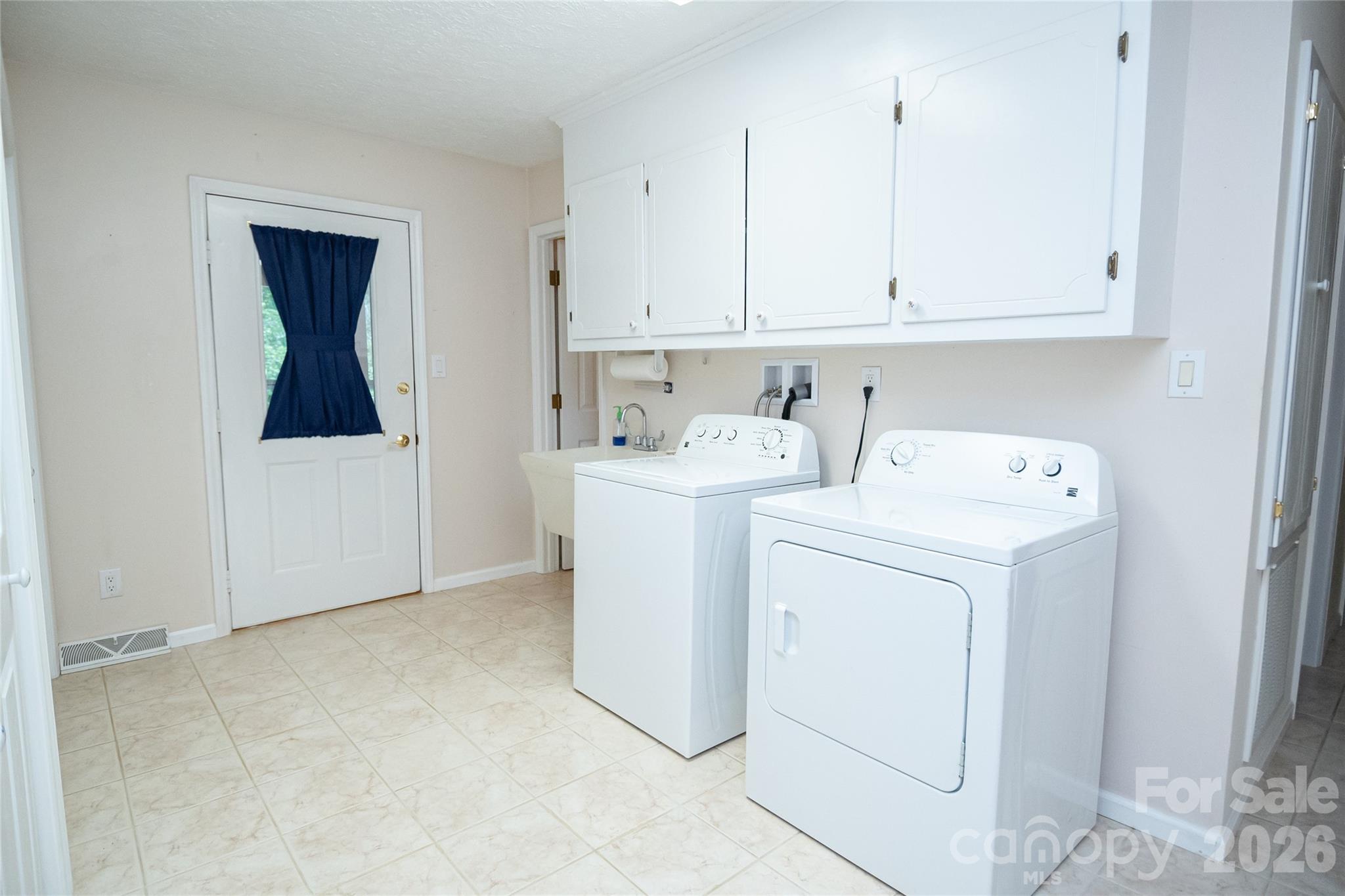 1542 Hwy 226 Highway — Casar