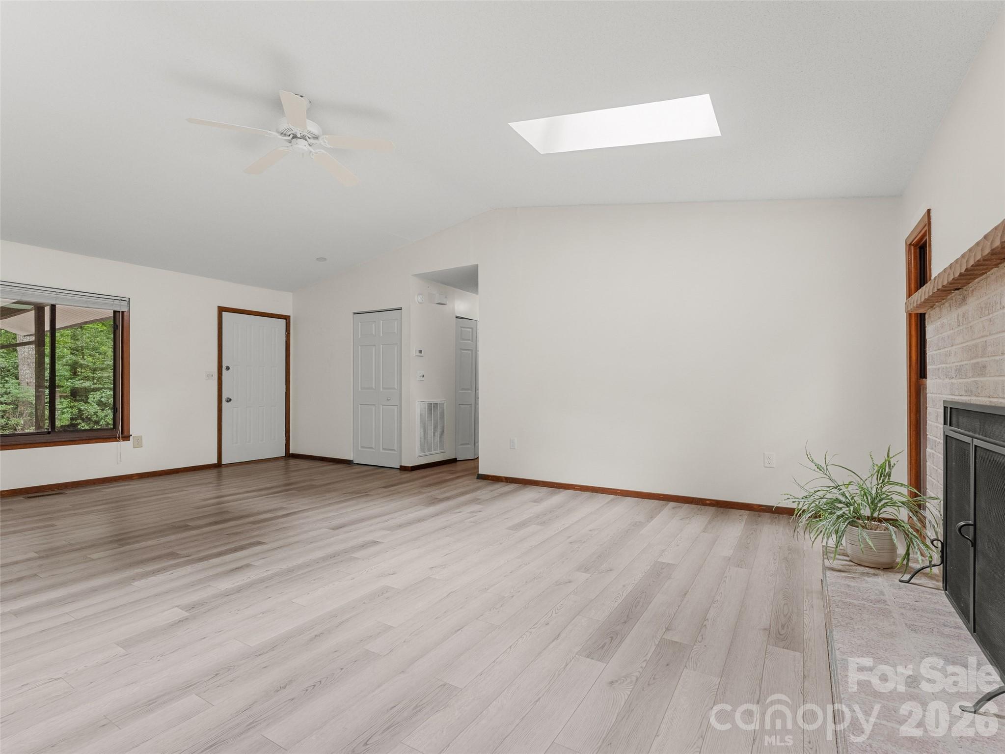 32 Honeysuckle Ridge Road — Pisgah Forest