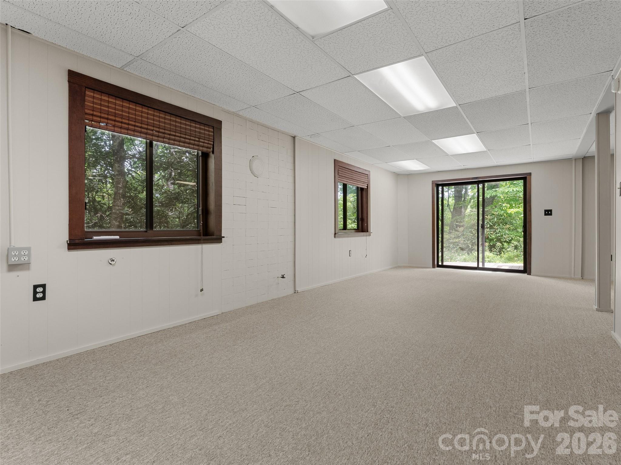 32 Honeysuckle Ridge Road — Pisgah Forest
