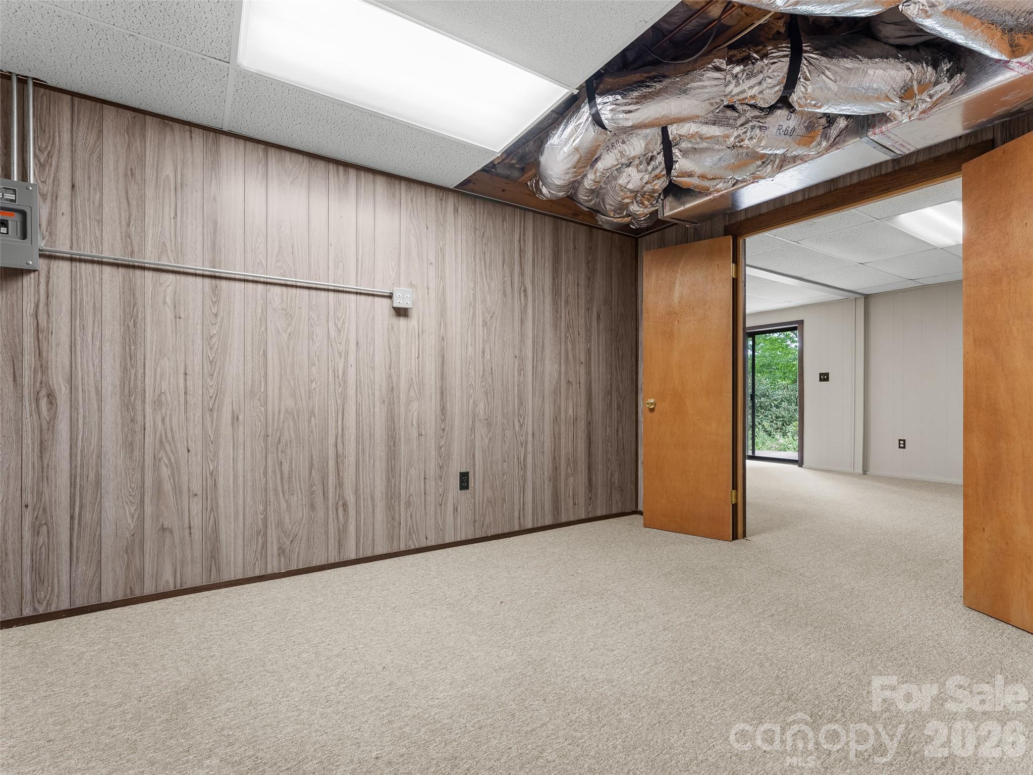 32 Honeysuckle Ridge Road — Pisgah Forest