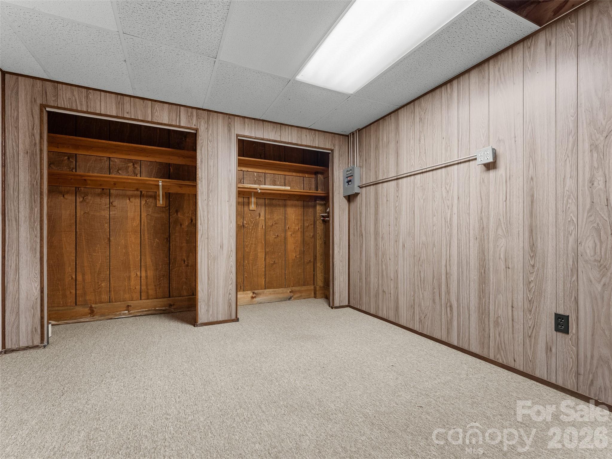 32 Honeysuckle Ridge Road — Pisgah Forest