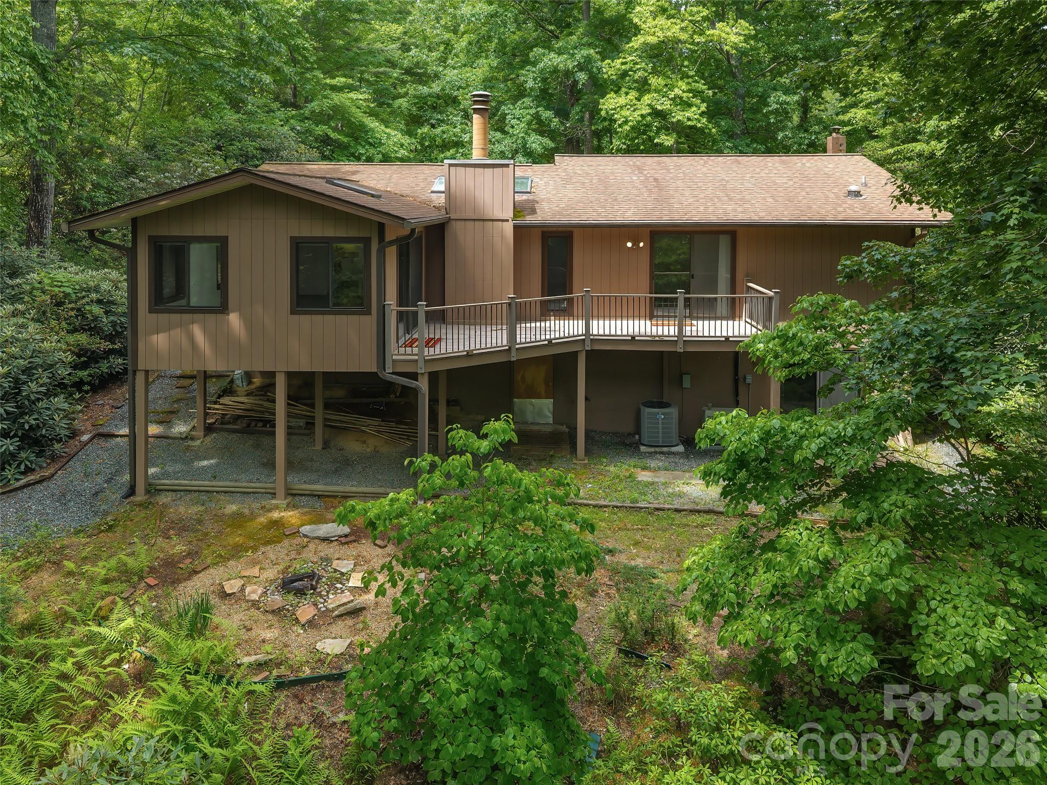 32 Honeysuckle Ridge Road — Pisgah Forest