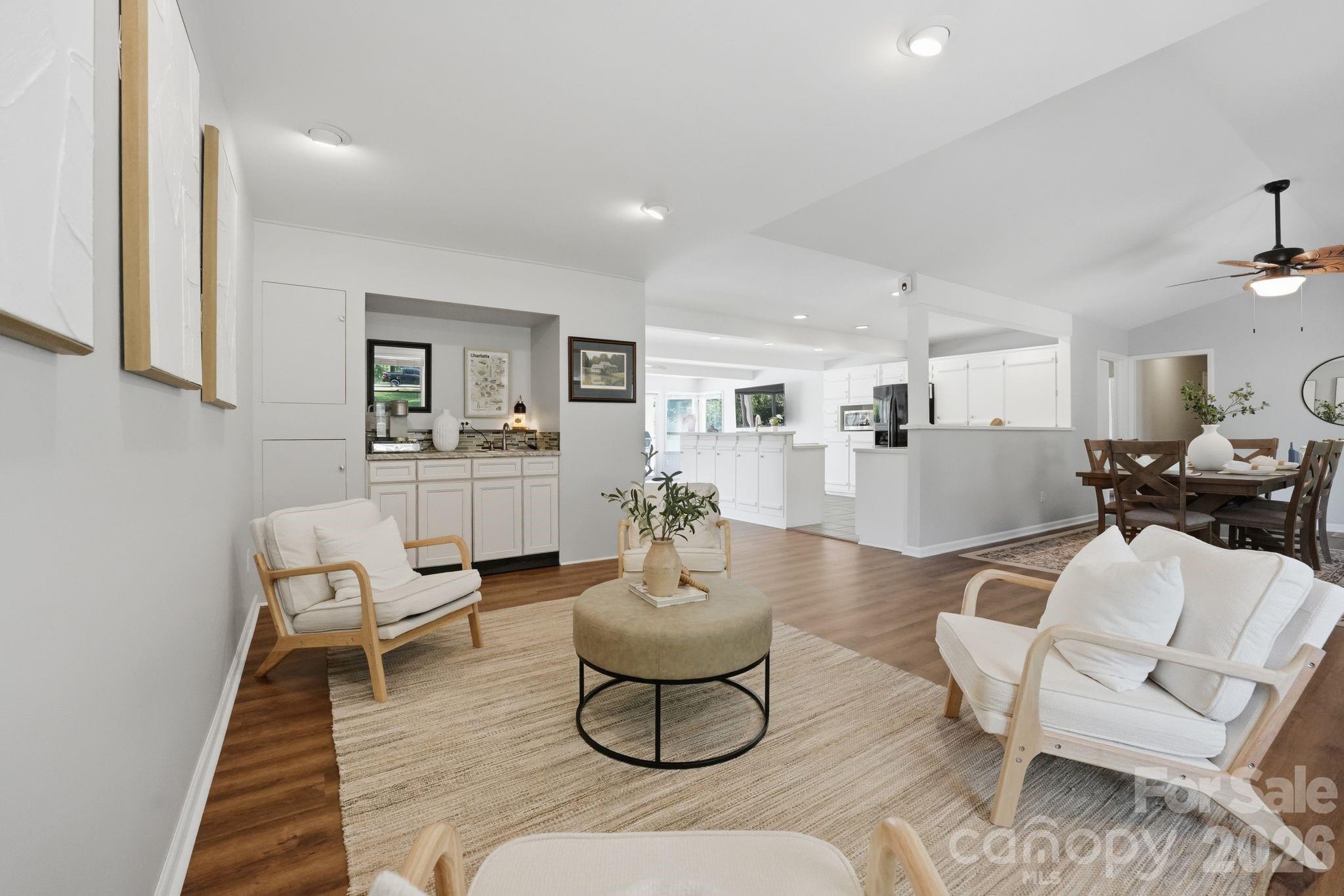 139 Perrin Drive — Mooresville