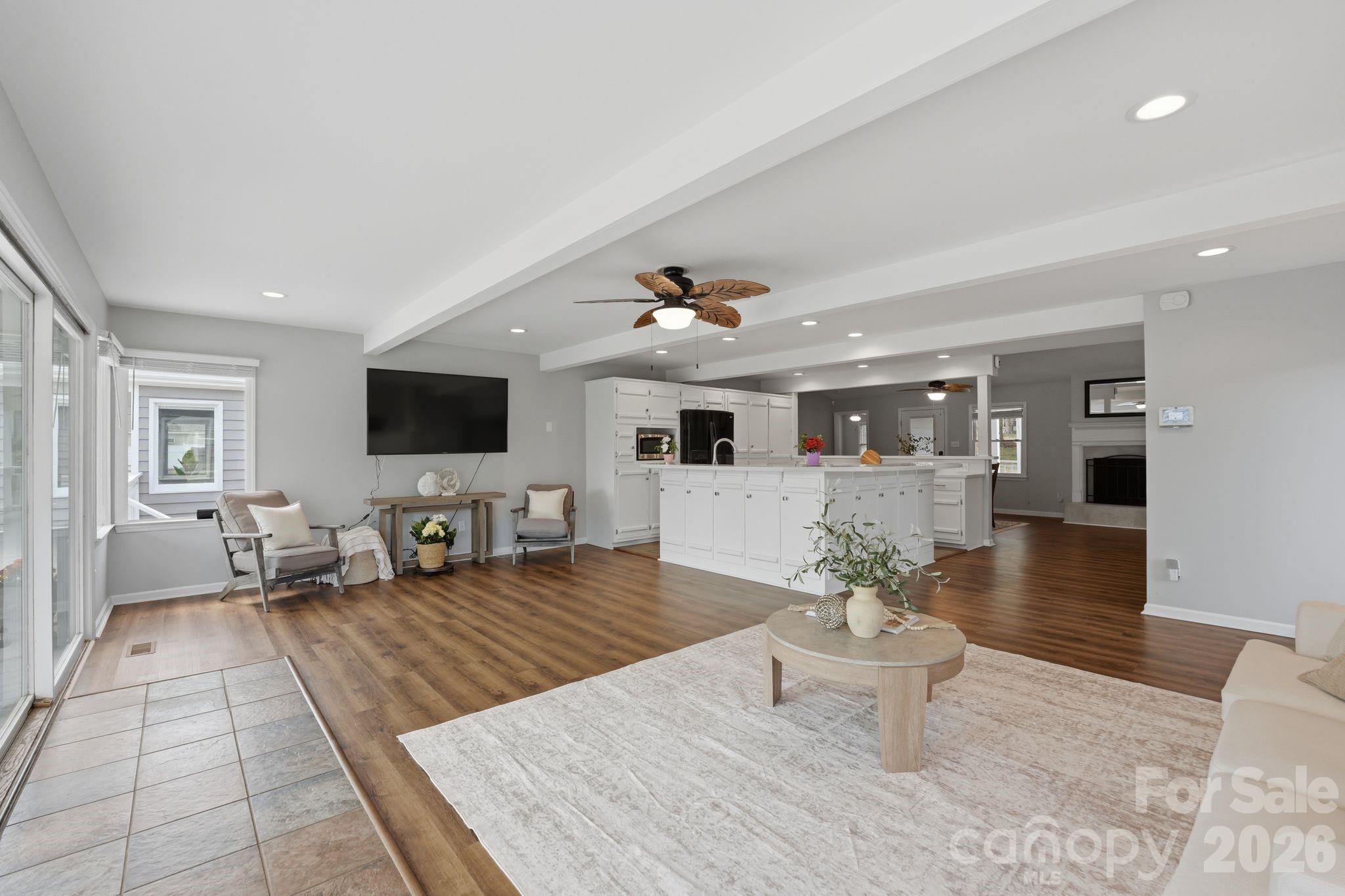 139 Perrin Drive — Mooresville