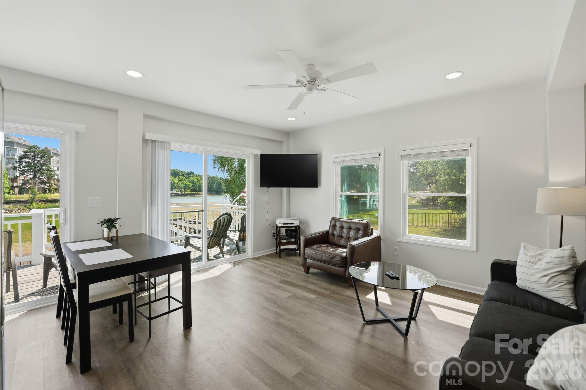 139 Perrin Drive — Mooresville