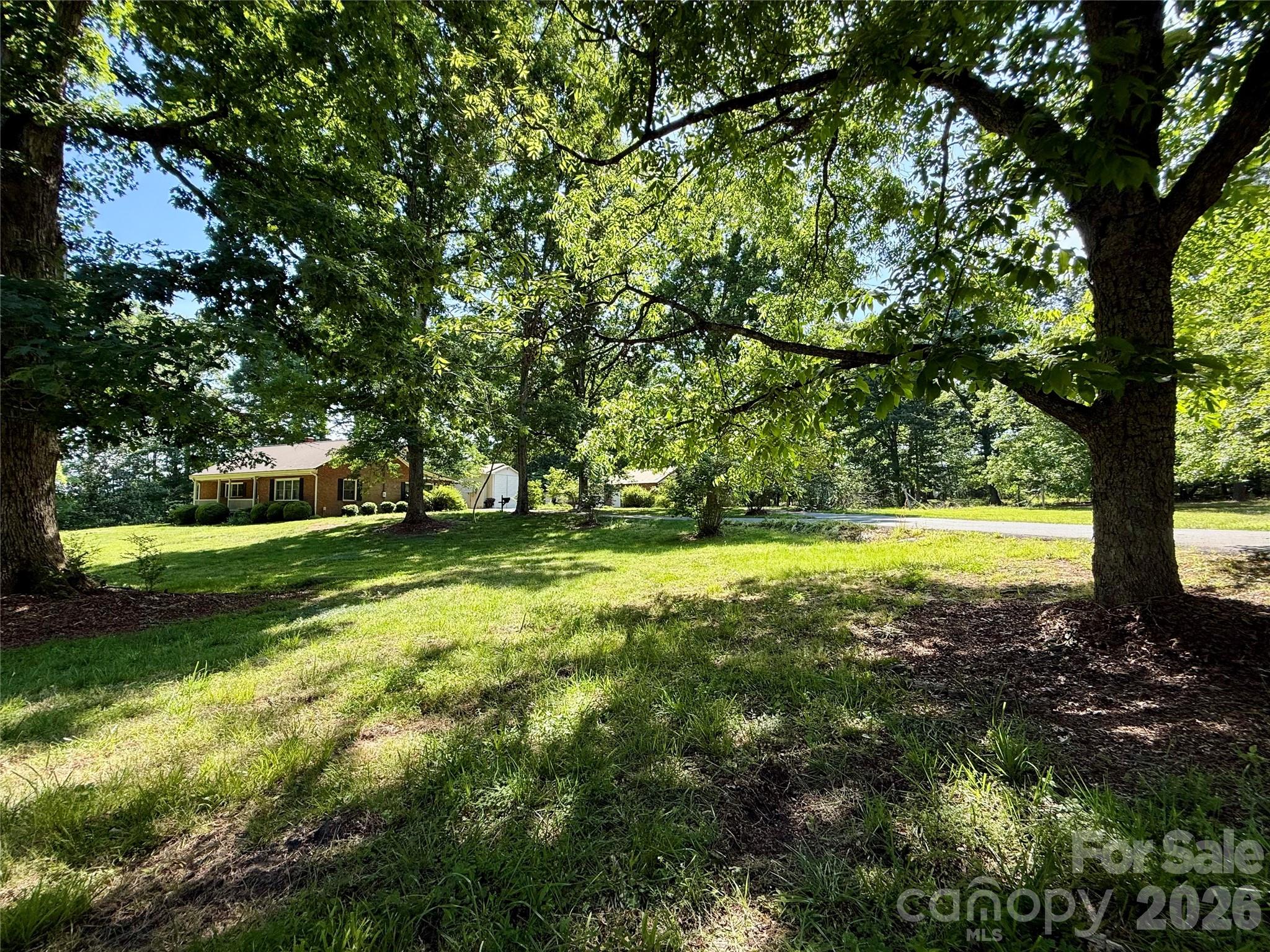 3250 Mount Pleasant Road S — Concord