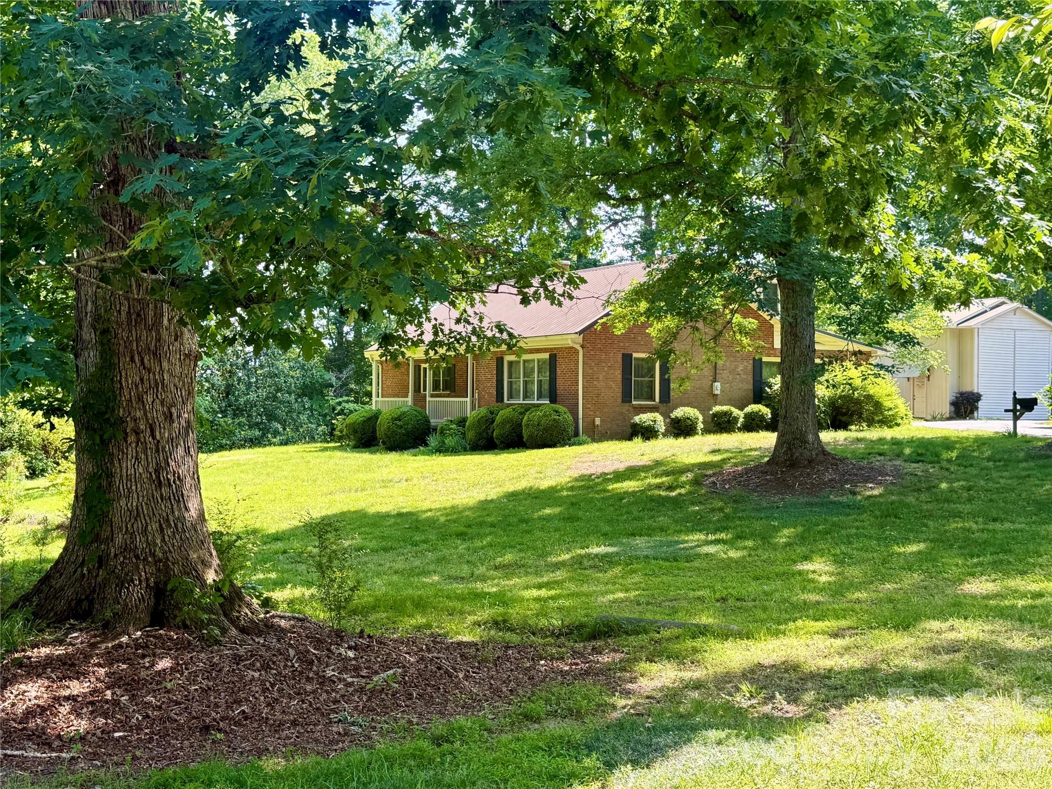 3250 Mount Pleasant Road S — Concord