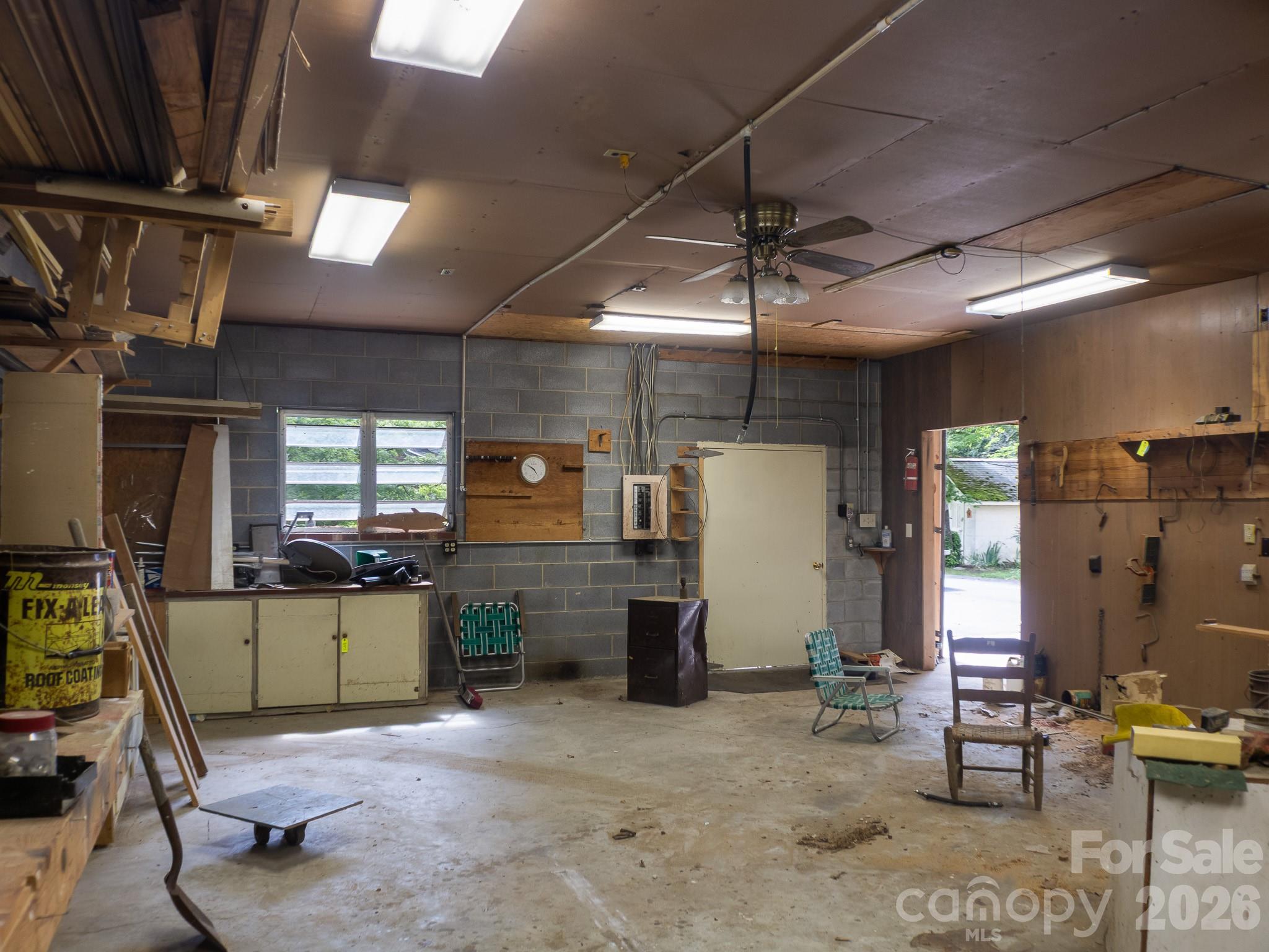 3250 Mount Pleasant Road S — Concord