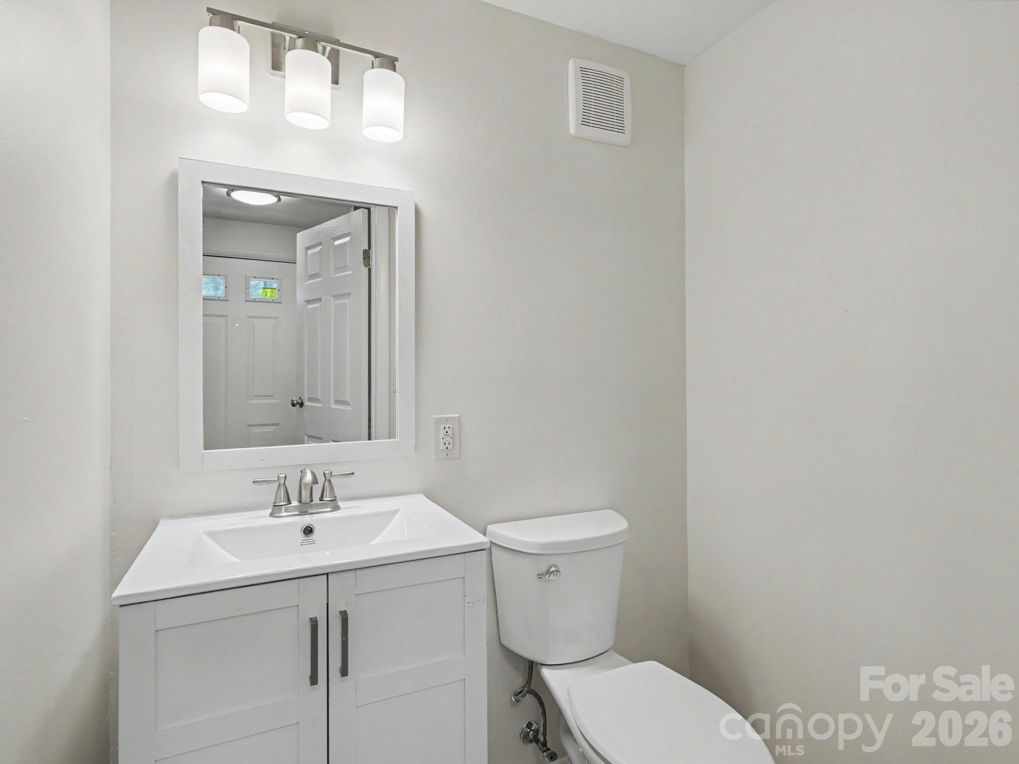 9416 Lexington Circle — Charlotte