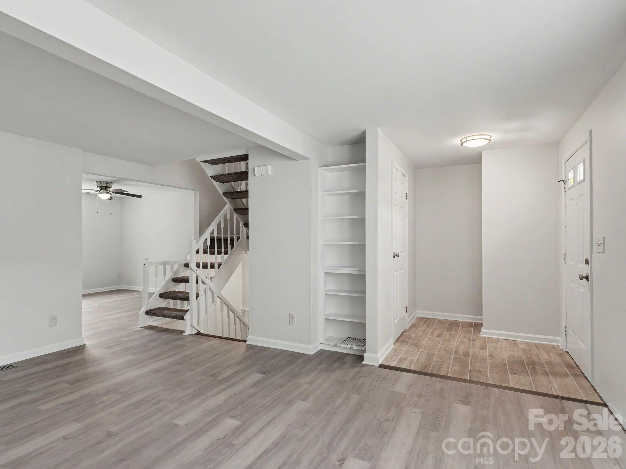 9416 Lexington Circle — Charlotte