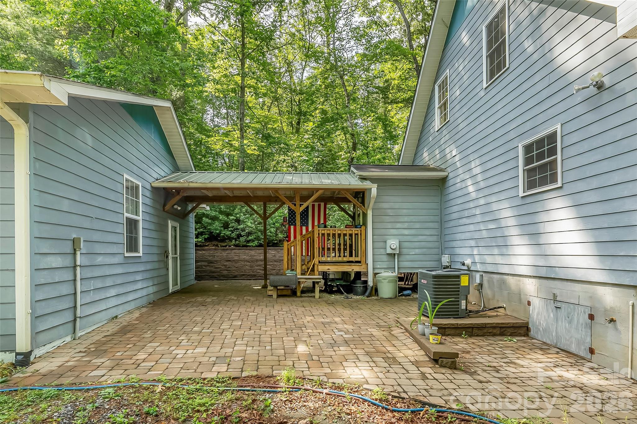 4082 Hwy 126 Highway — Morganton