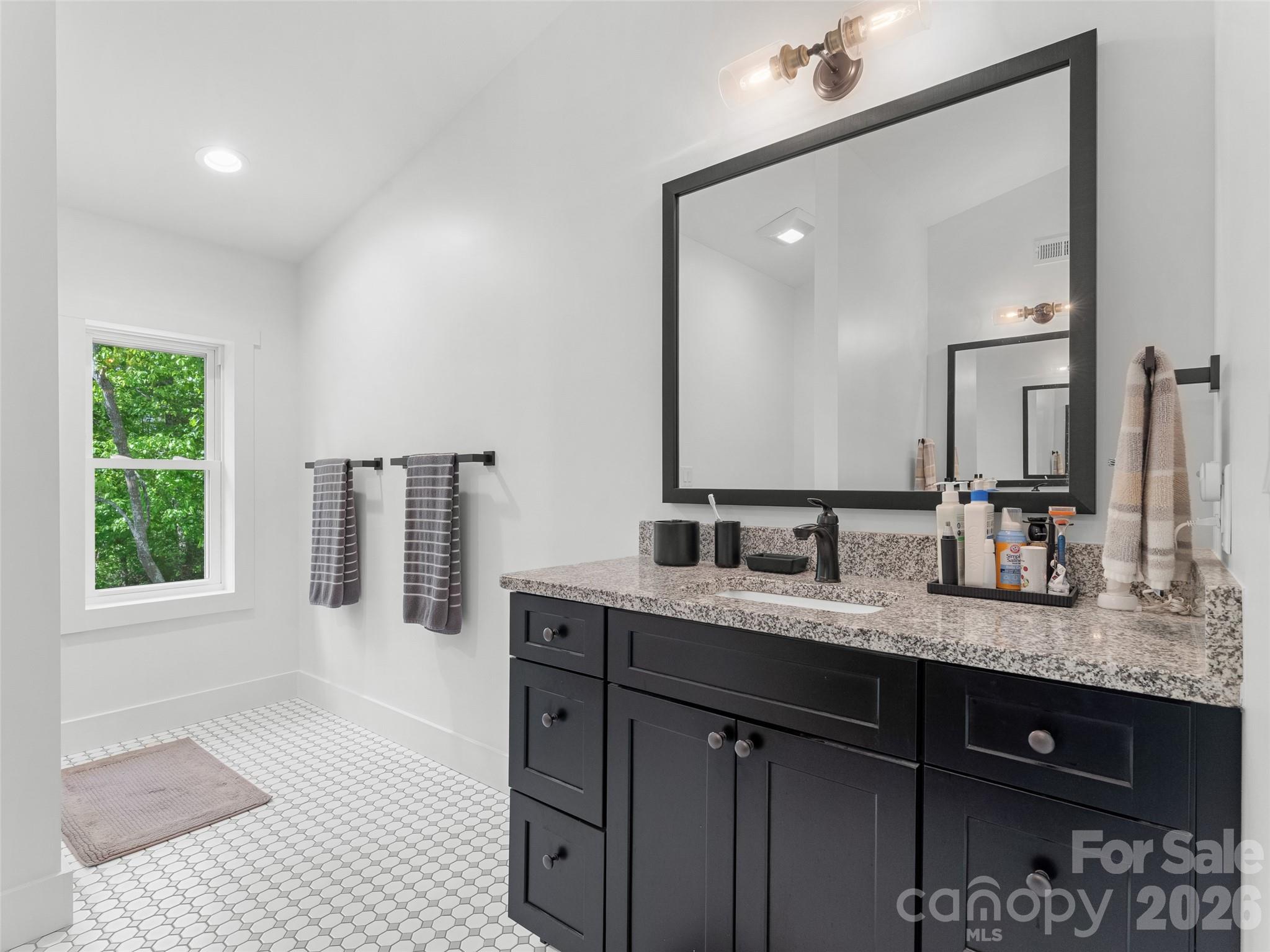 852 Marshall Ridge Road — Edneyville
