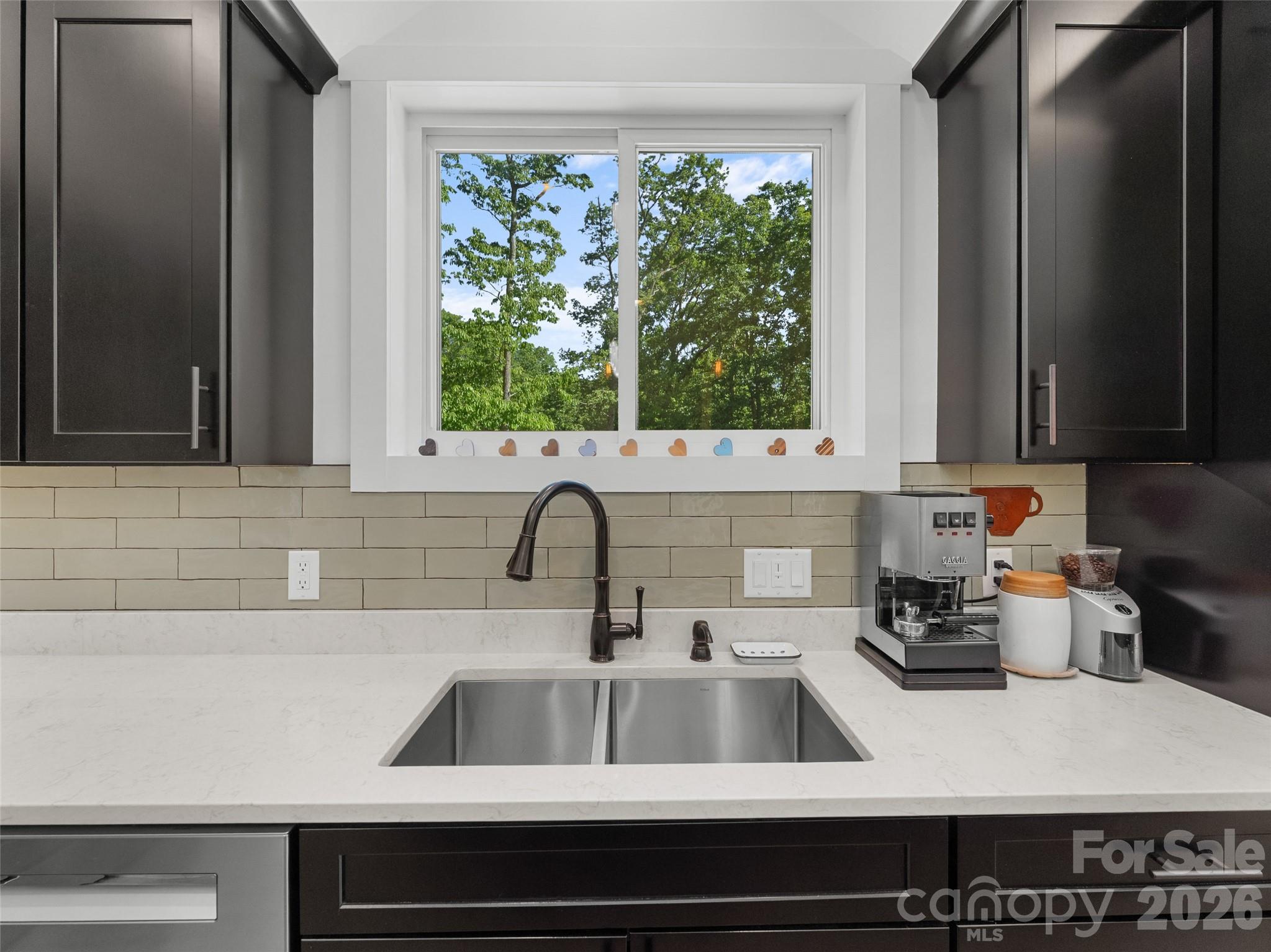 852 Marshall Ridge Road — Edneyville