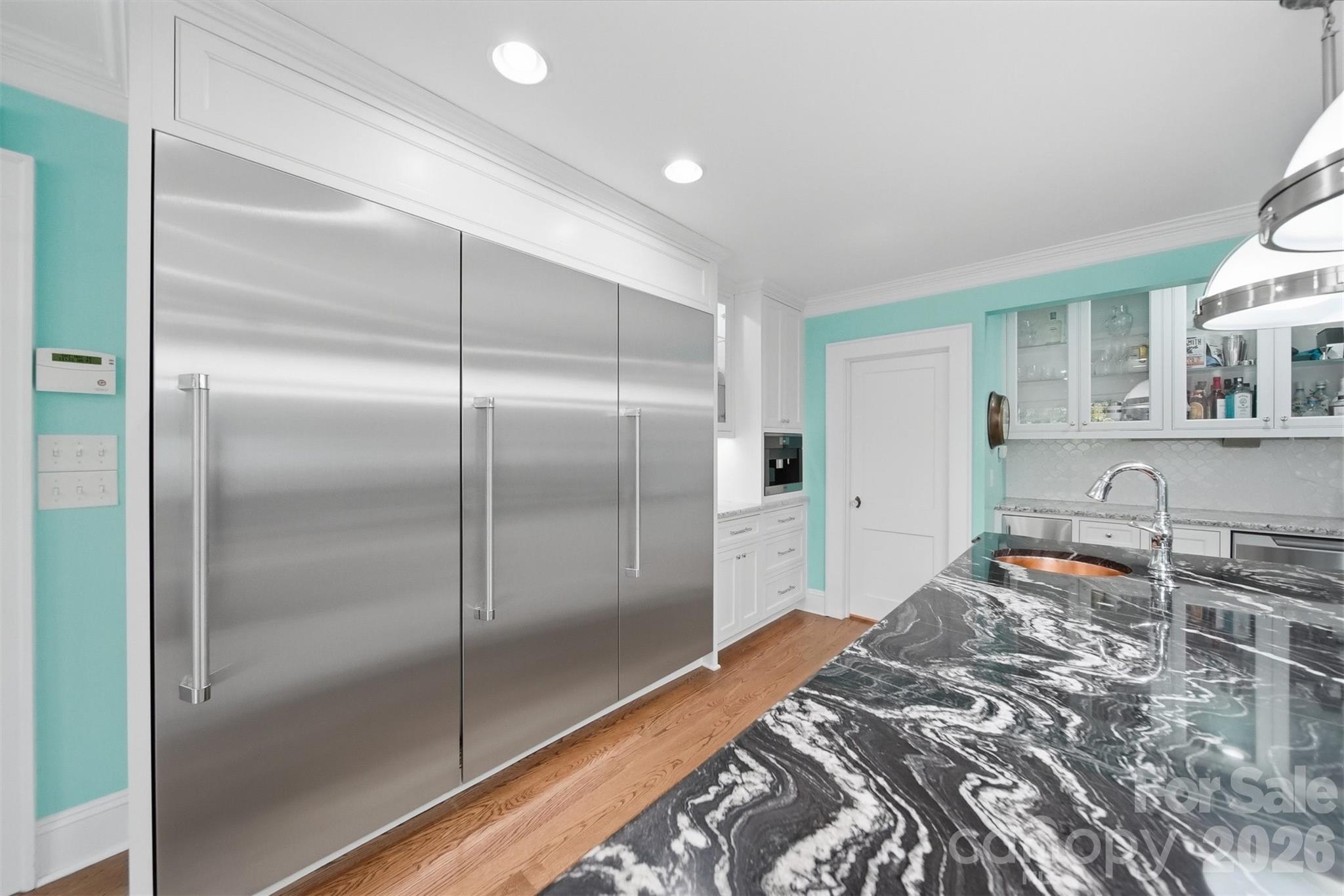 1013 14th Avenue Drive NW — Hickory