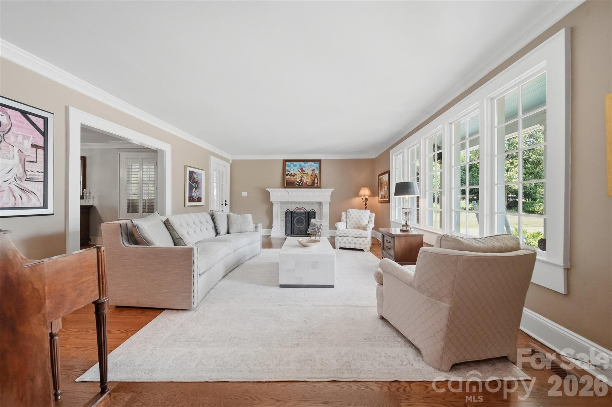 1013 14th Avenue Drive NW — Hickory