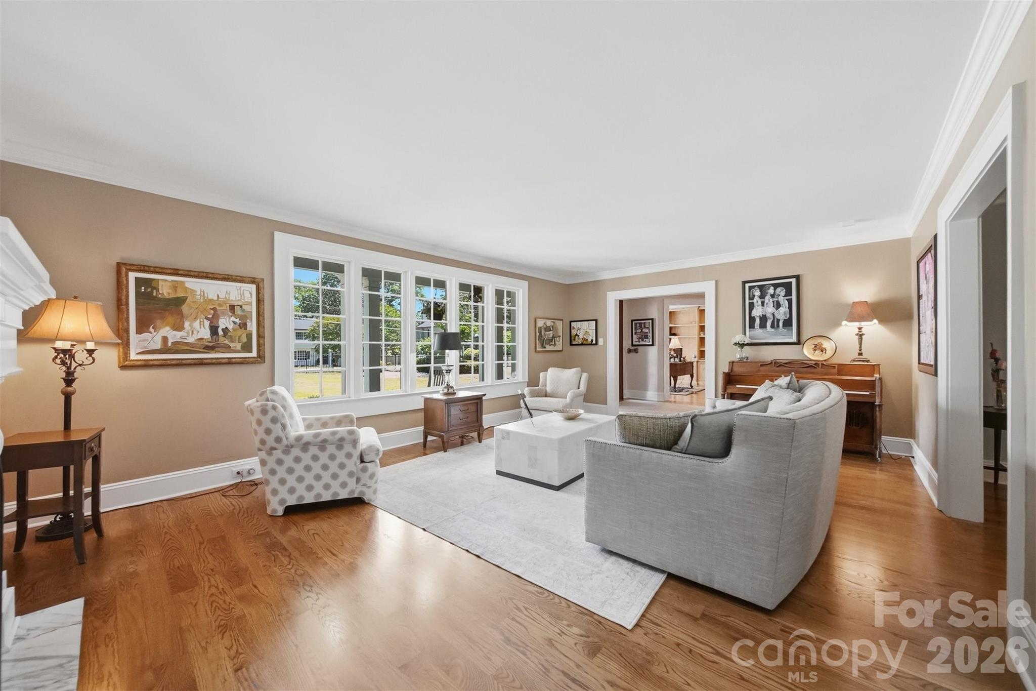 1013 14th Avenue Drive NW — Hickory