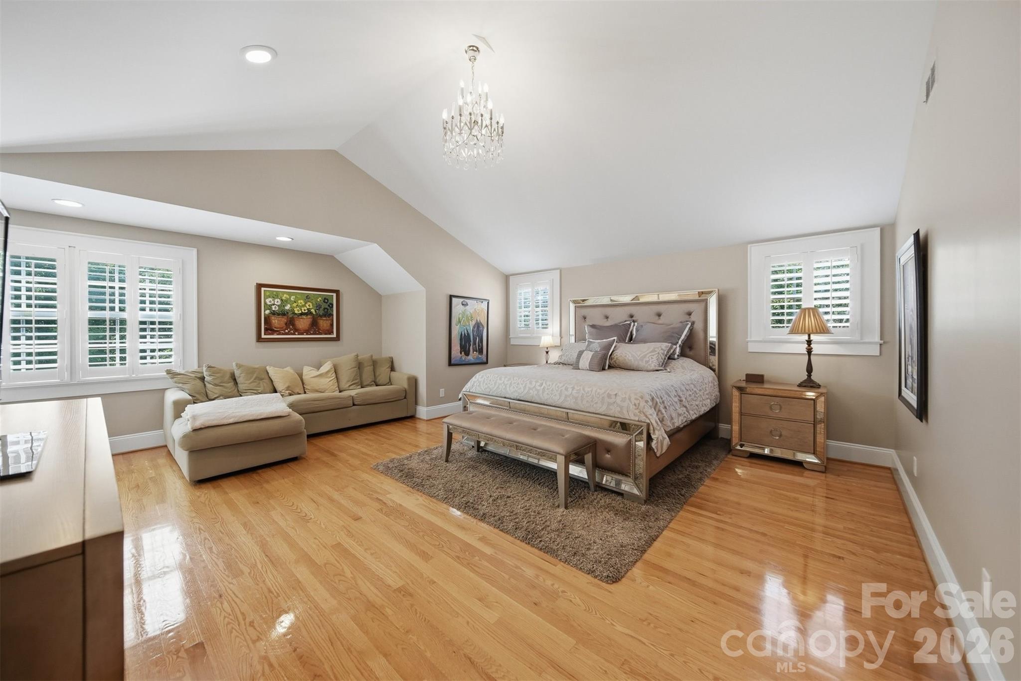 1013 14th Avenue Drive NW — Hickory