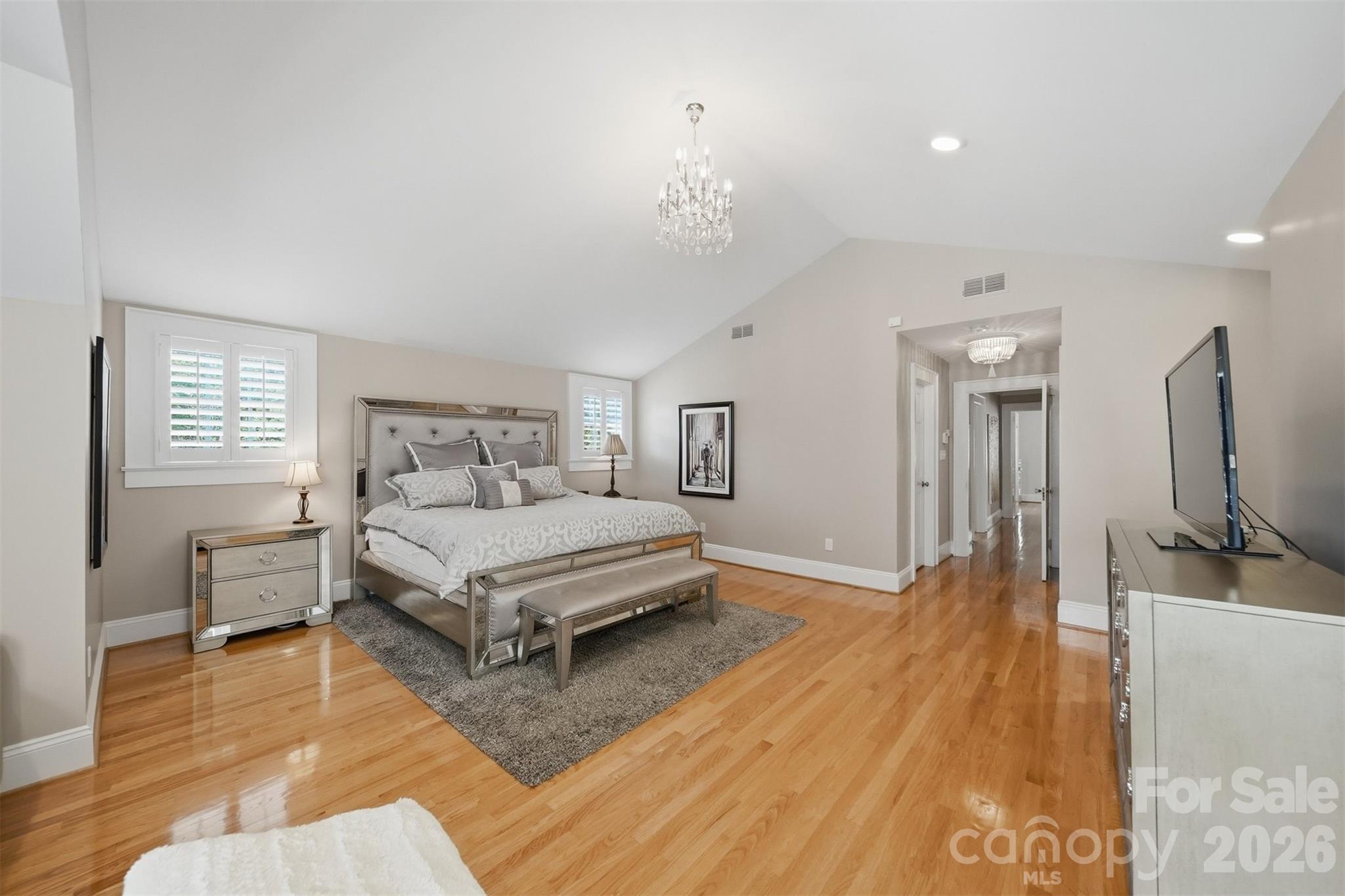 1013 14th Avenue Drive NW — Hickory