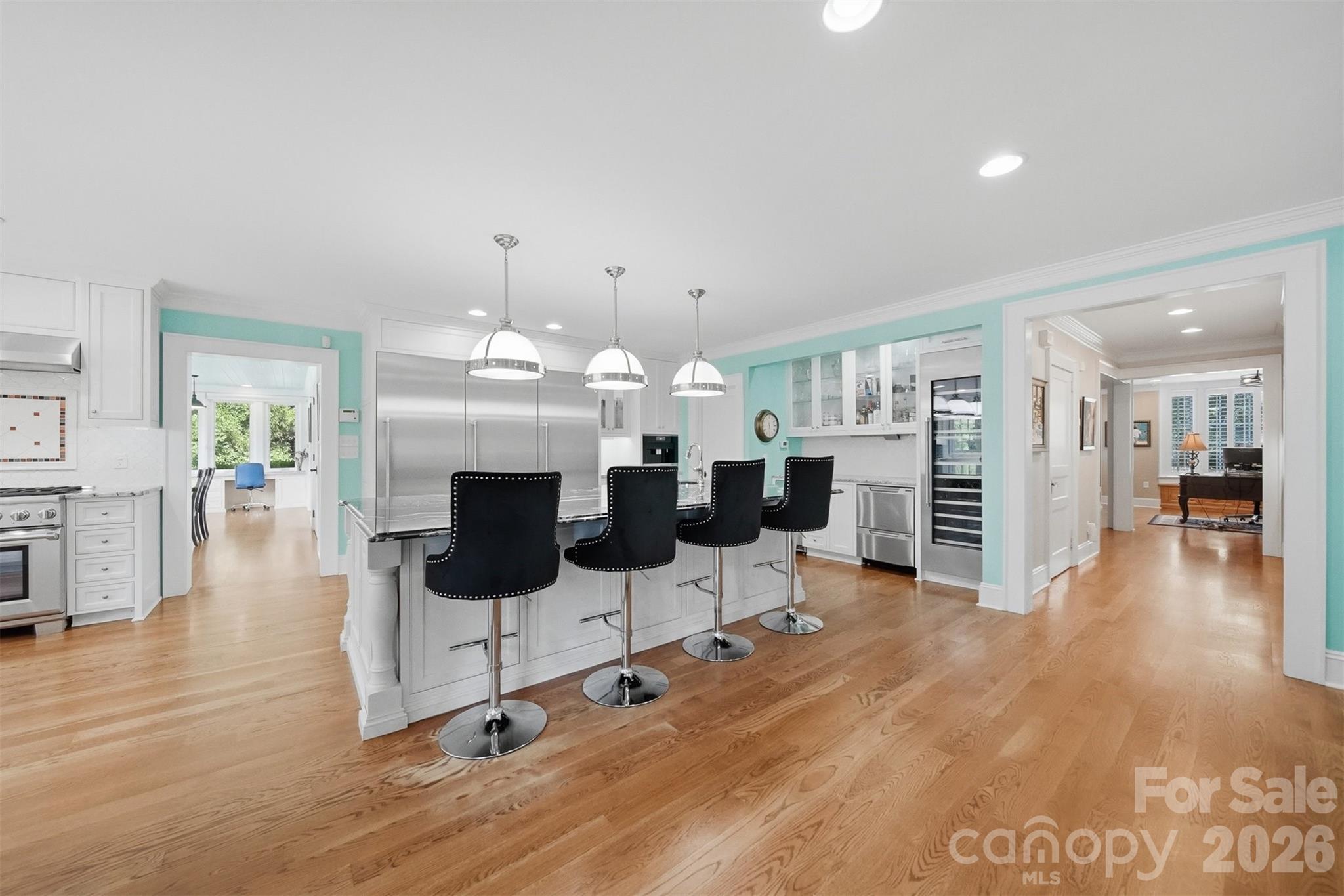 1013 14th Avenue Drive NW — Hickory