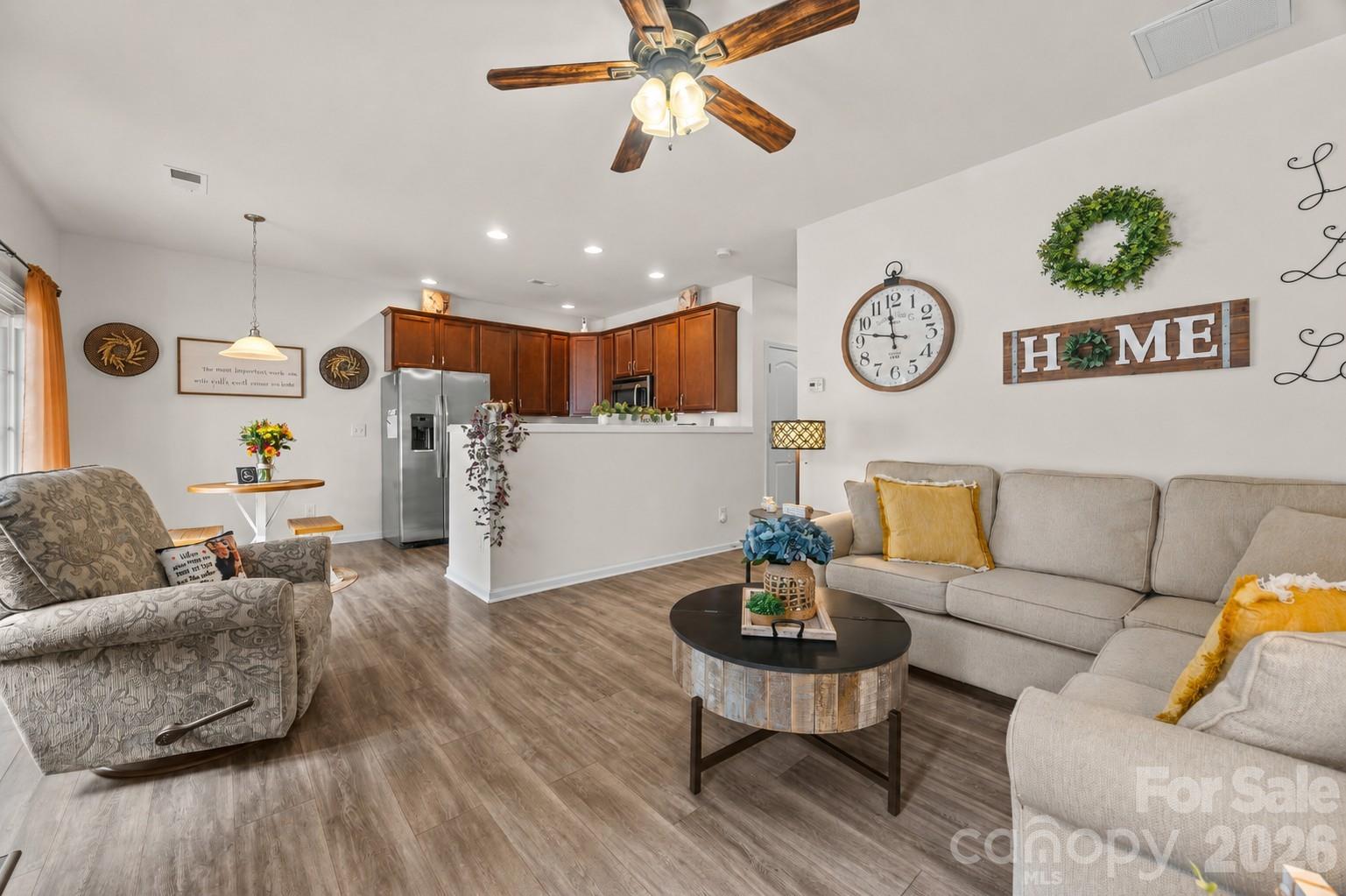 1435 Harpers Inlet Drive — Clover