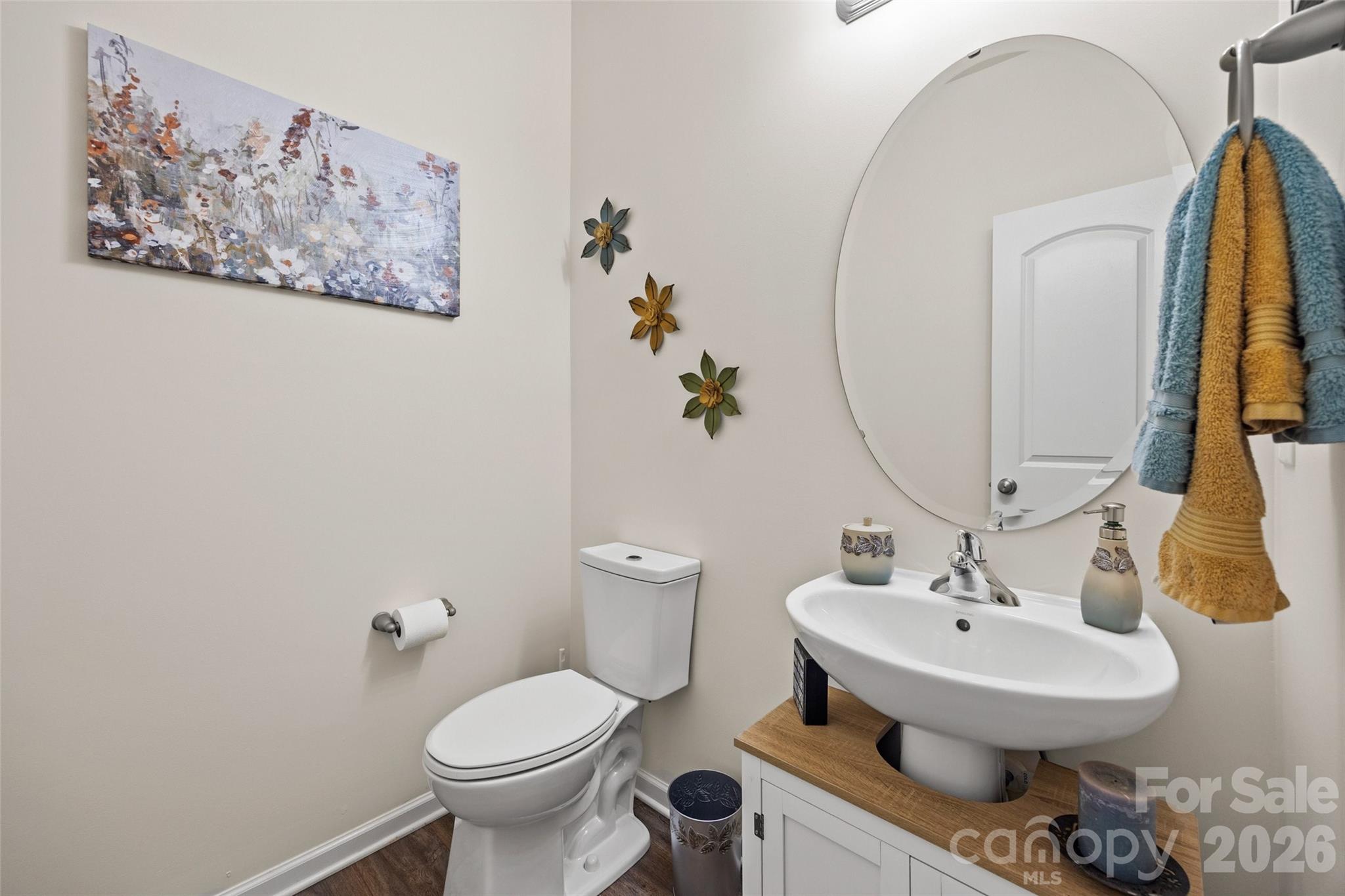 1435 Harpers Inlet Drive — Clover