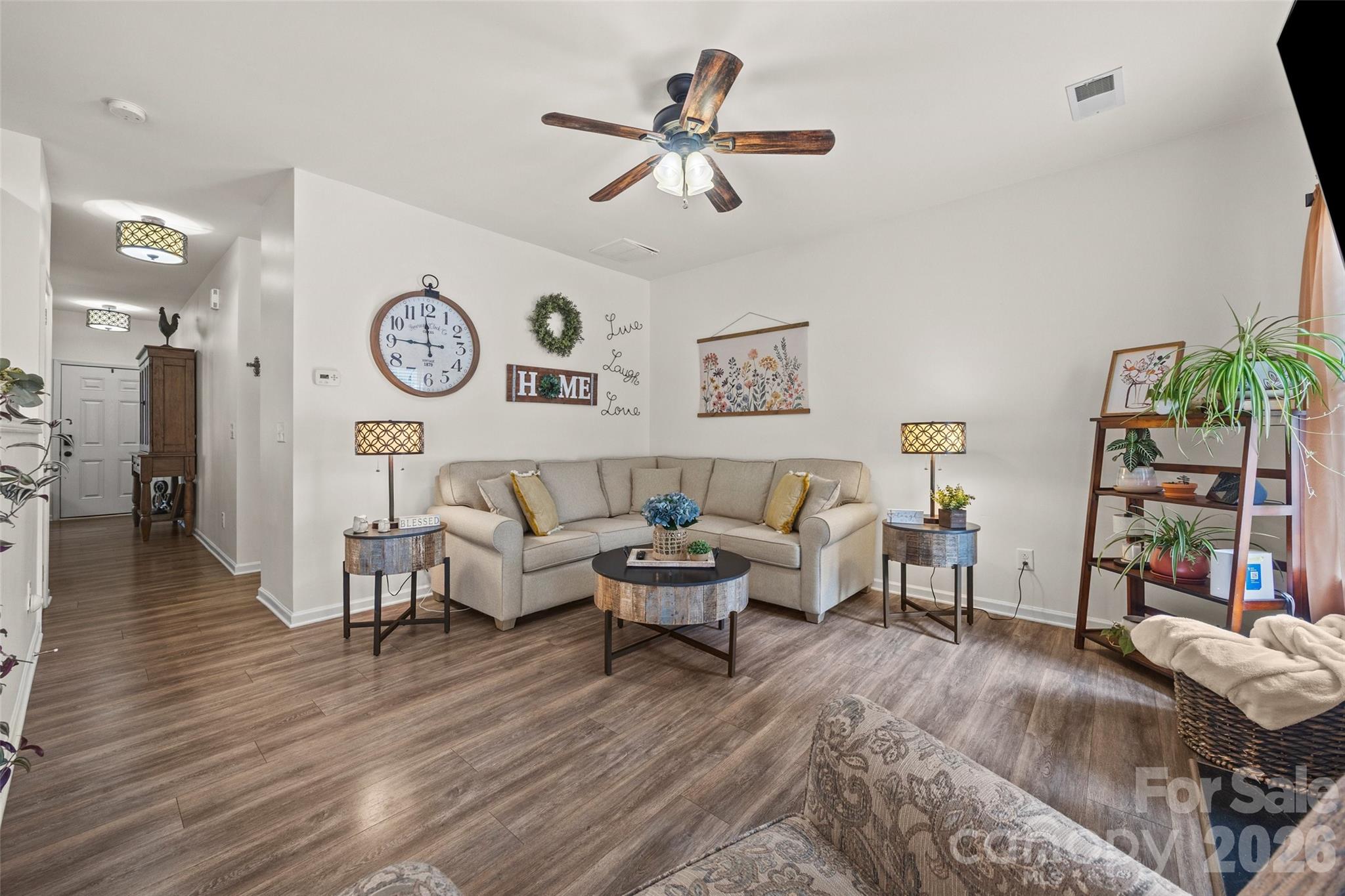 1435 Harpers Inlet Drive — Clover