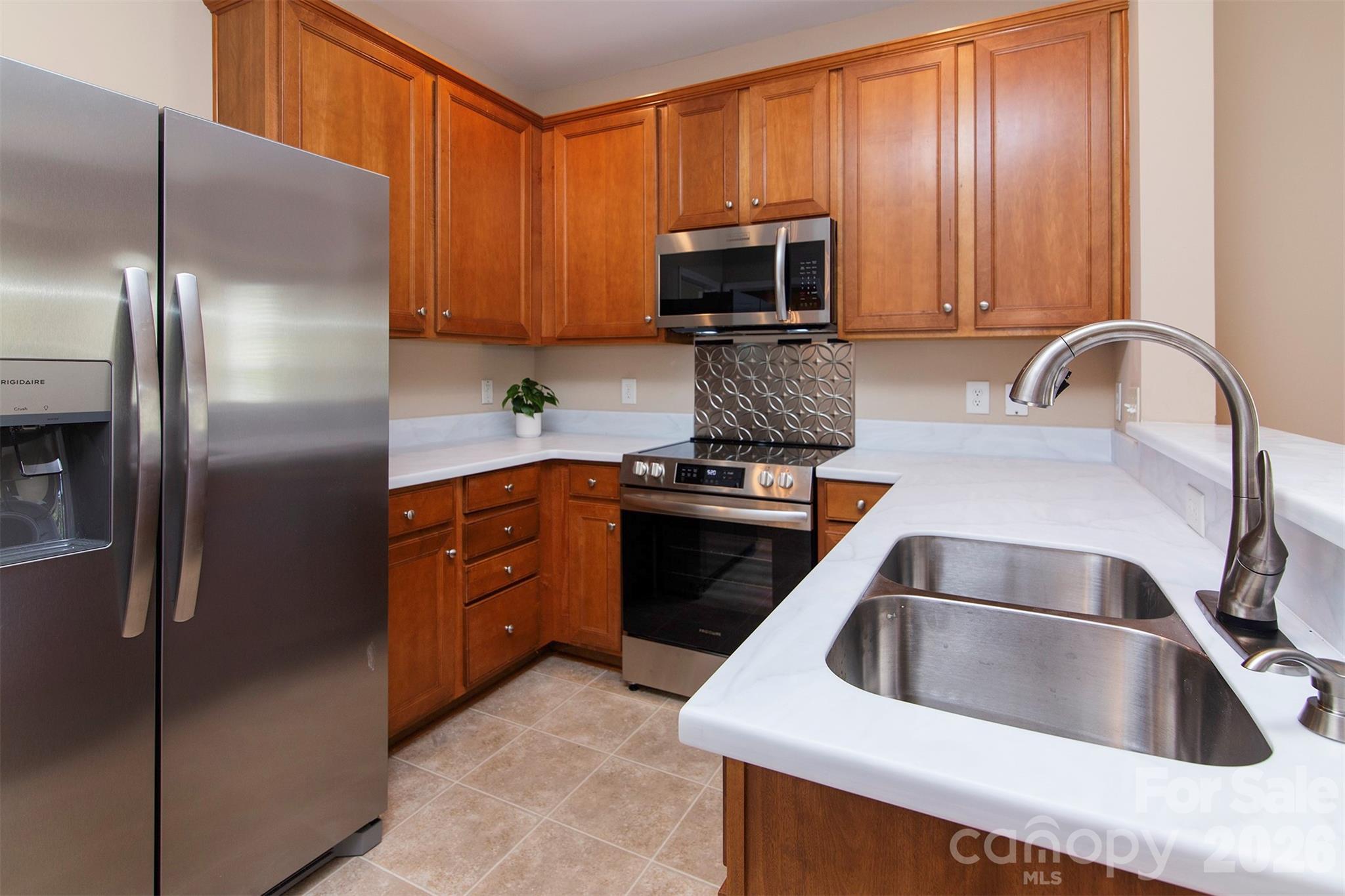 2721 Grain Mill Lane — Charlotte