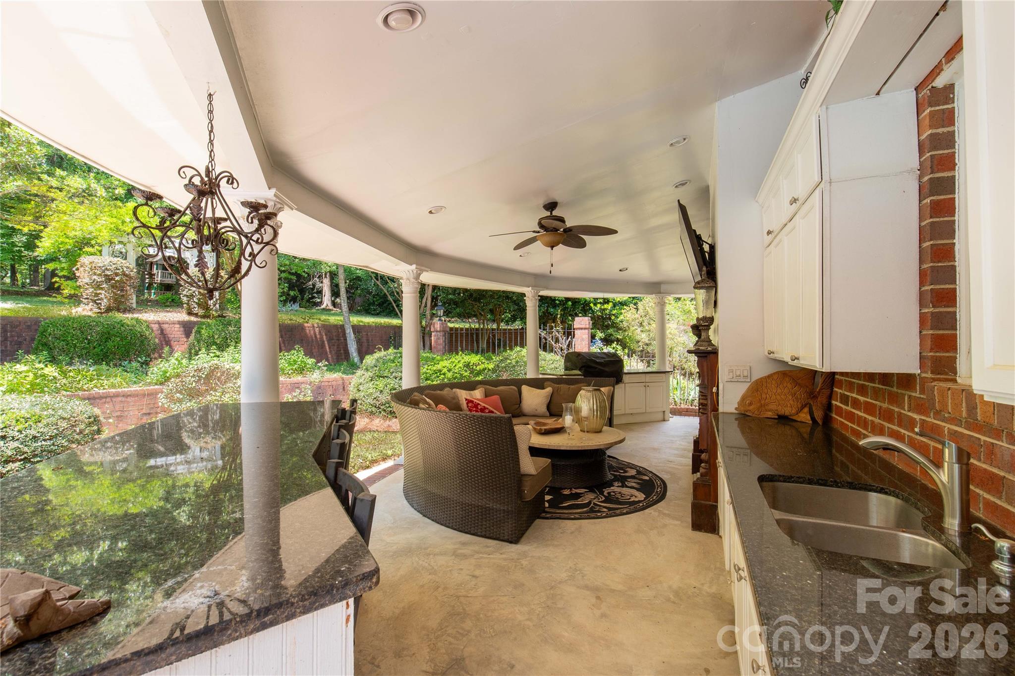 1933 Tara Trail — Lancaster