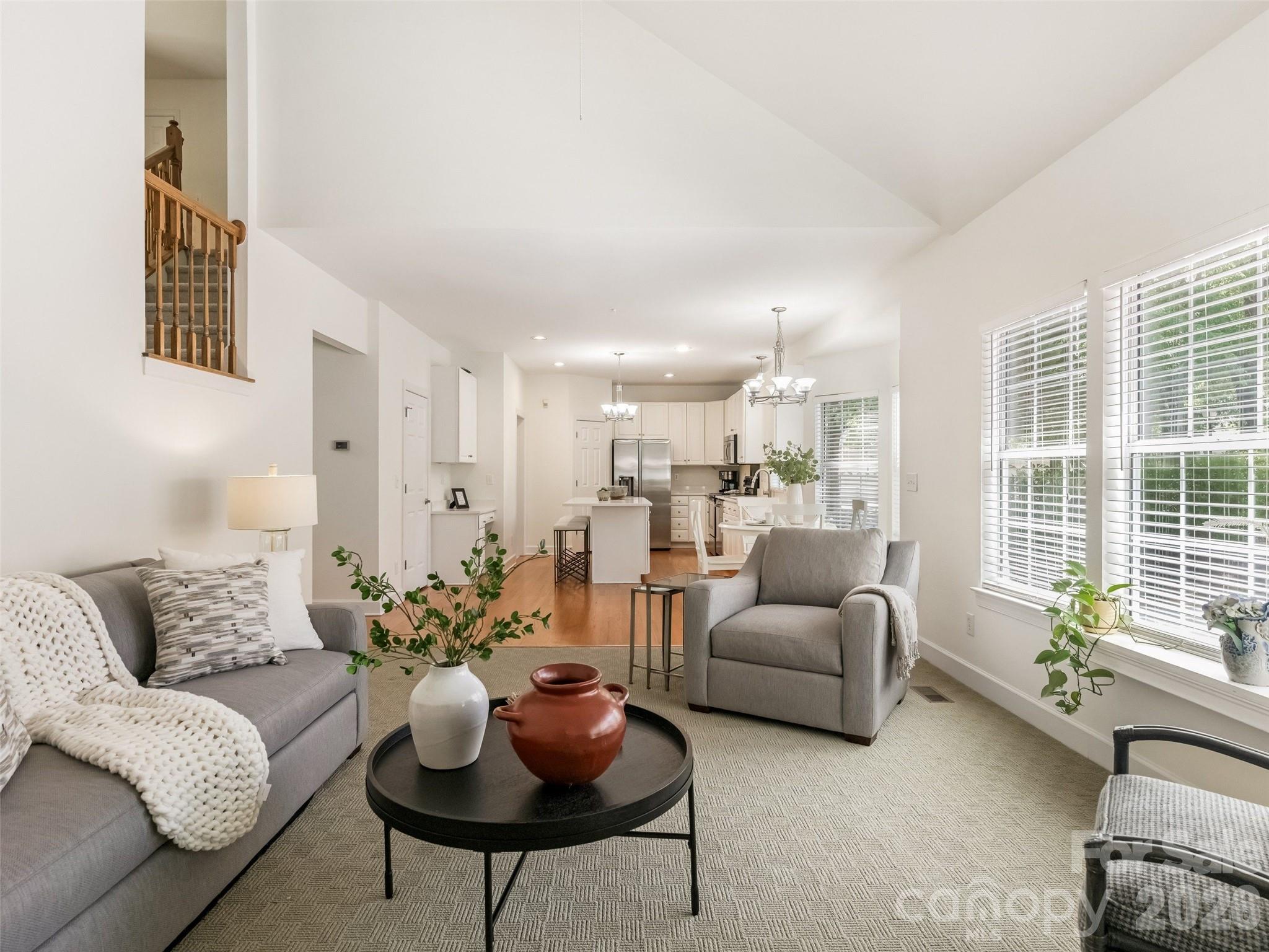 6534 Summertree Lane — Charlotte