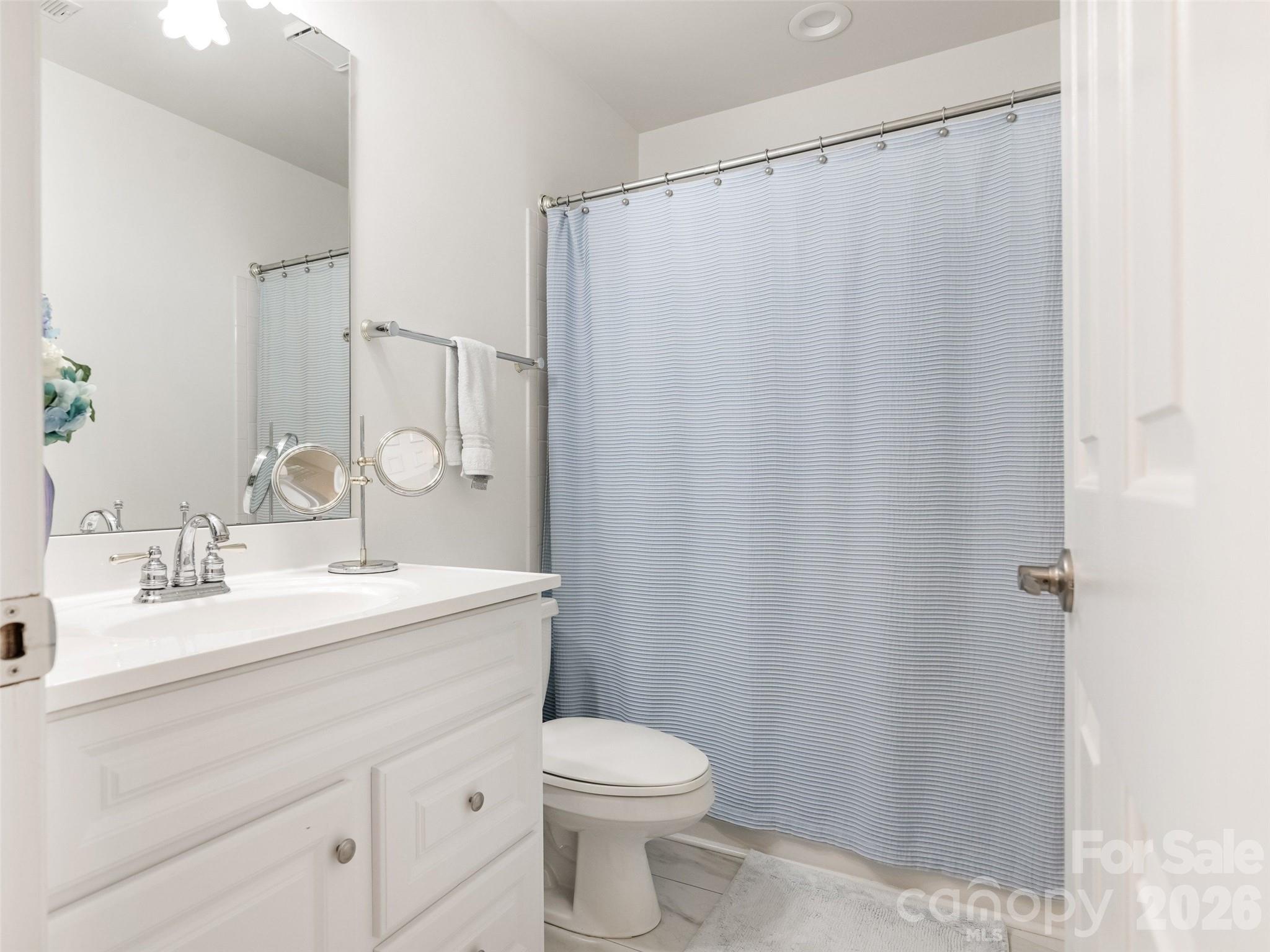 6534 Summertree Lane — Charlotte