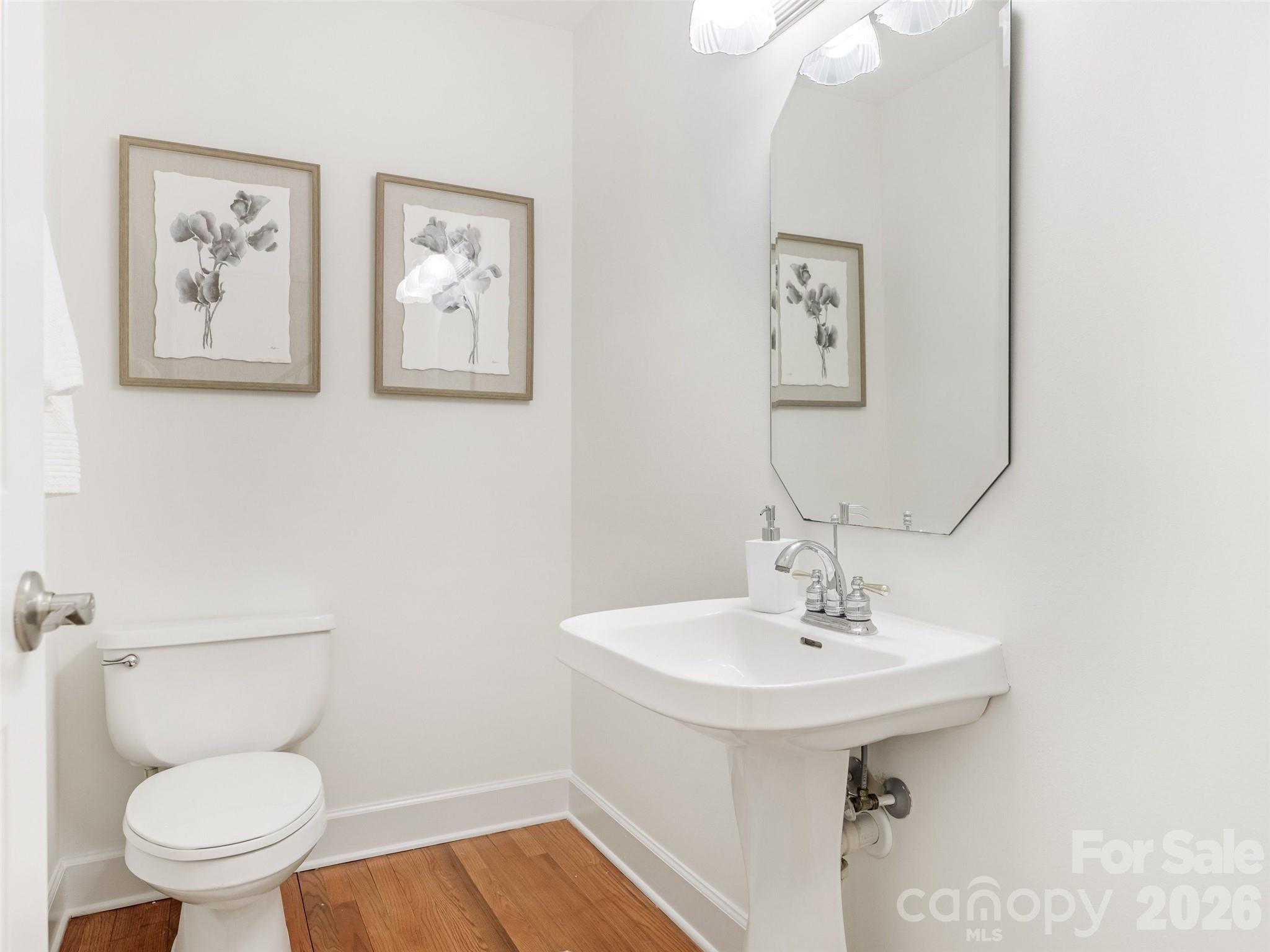 6534 Summertree Lane — Charlotte