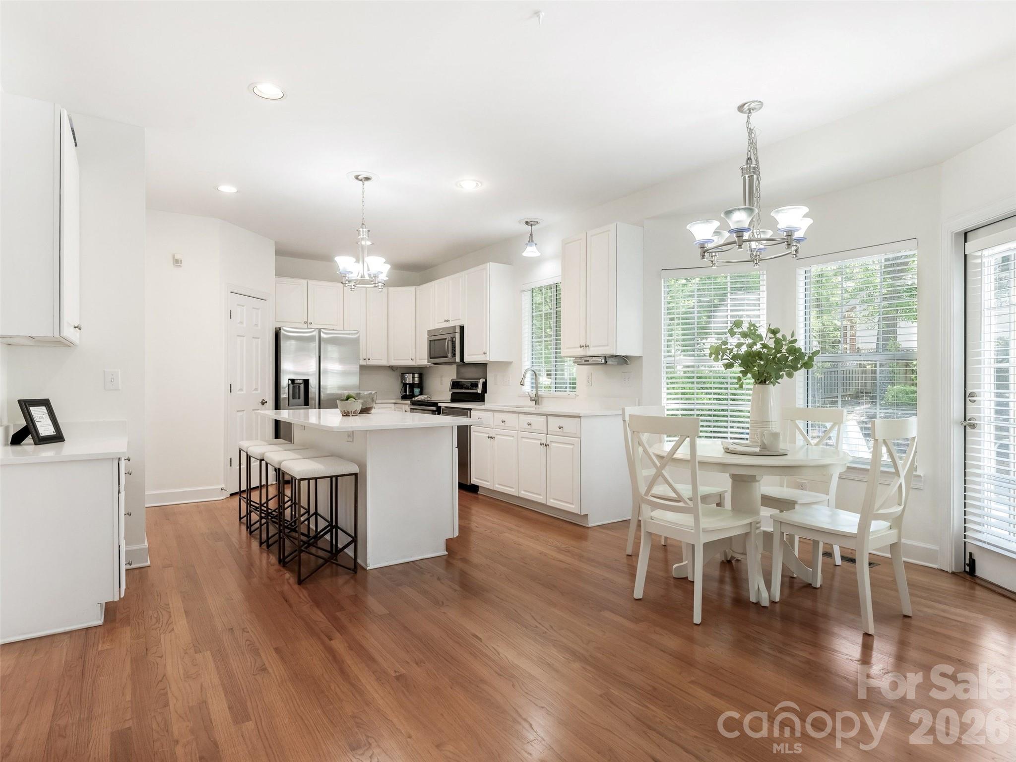 6534 Summertree Lane — Charlotte