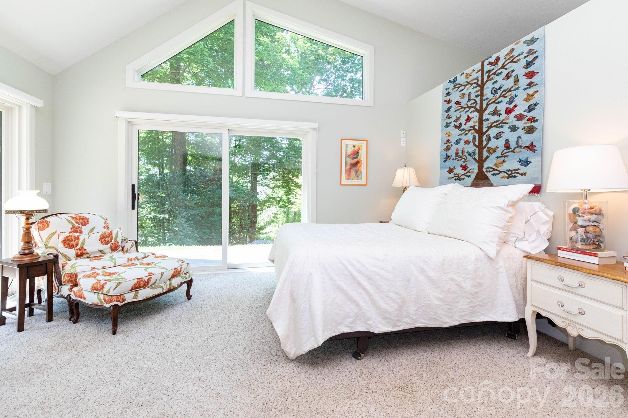 29 Gardner Lane — Asheville