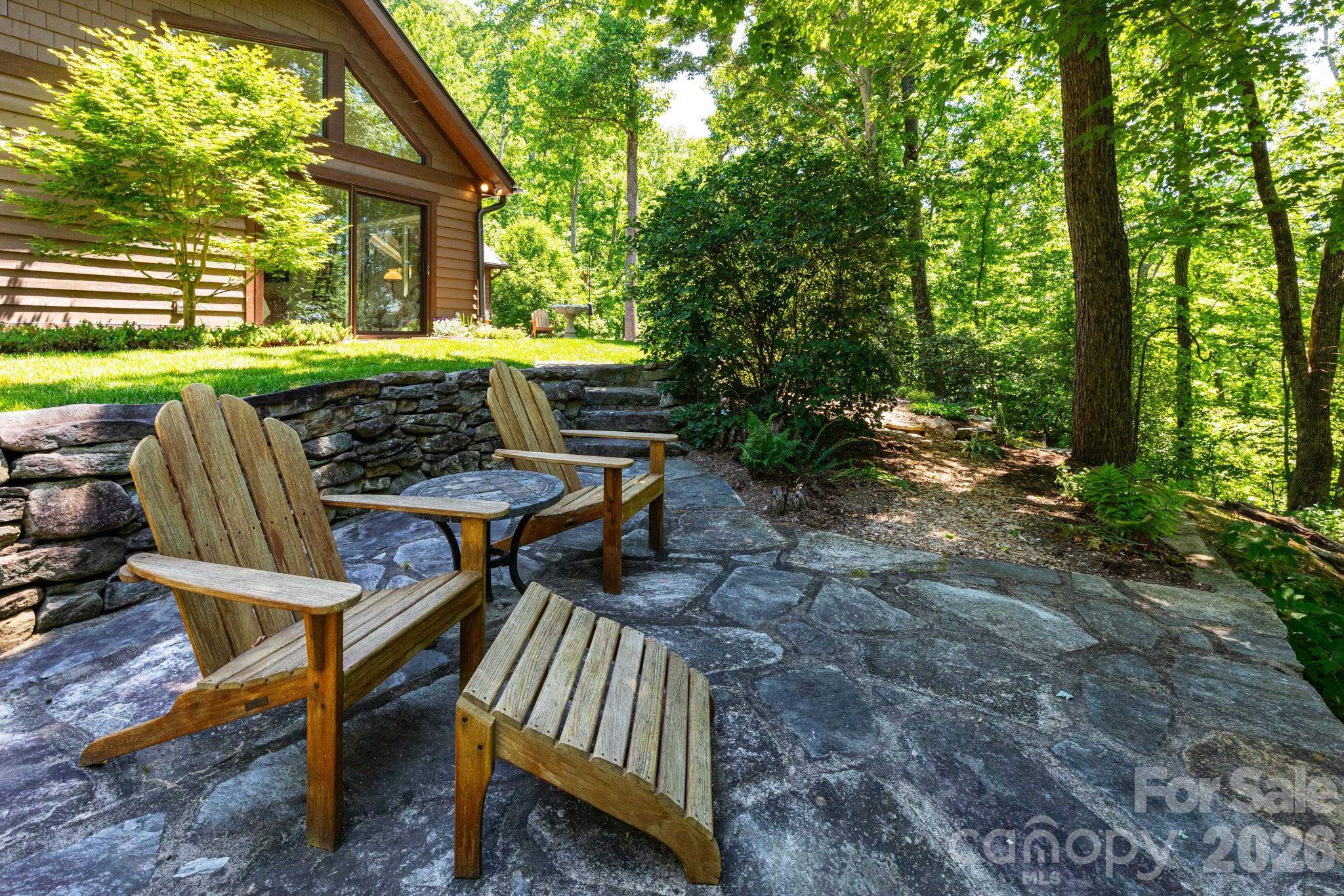29 Gardner Lane — Asheville