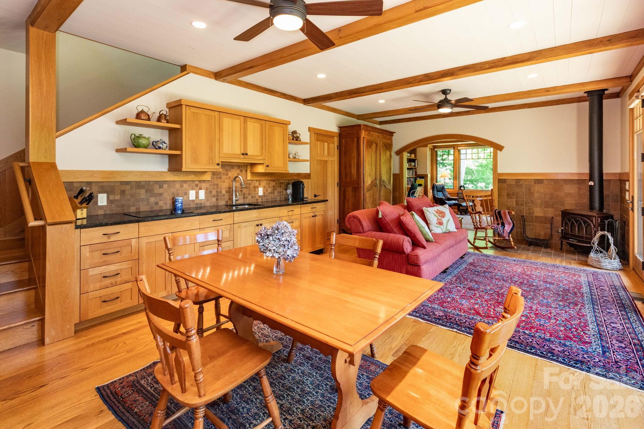 29 Gardner Lane — Asheville