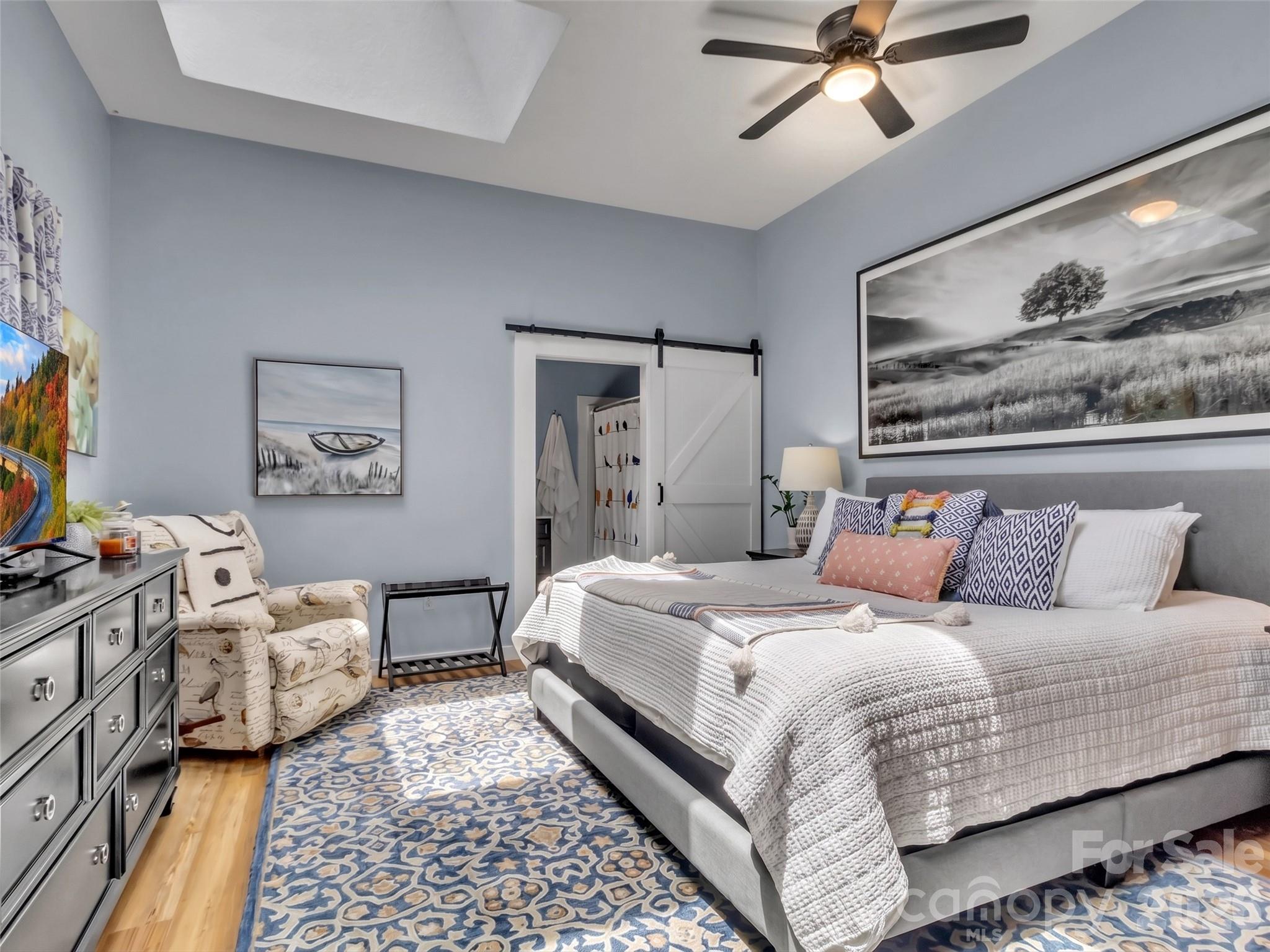 221 Moody Farm Road — Maggie Valley